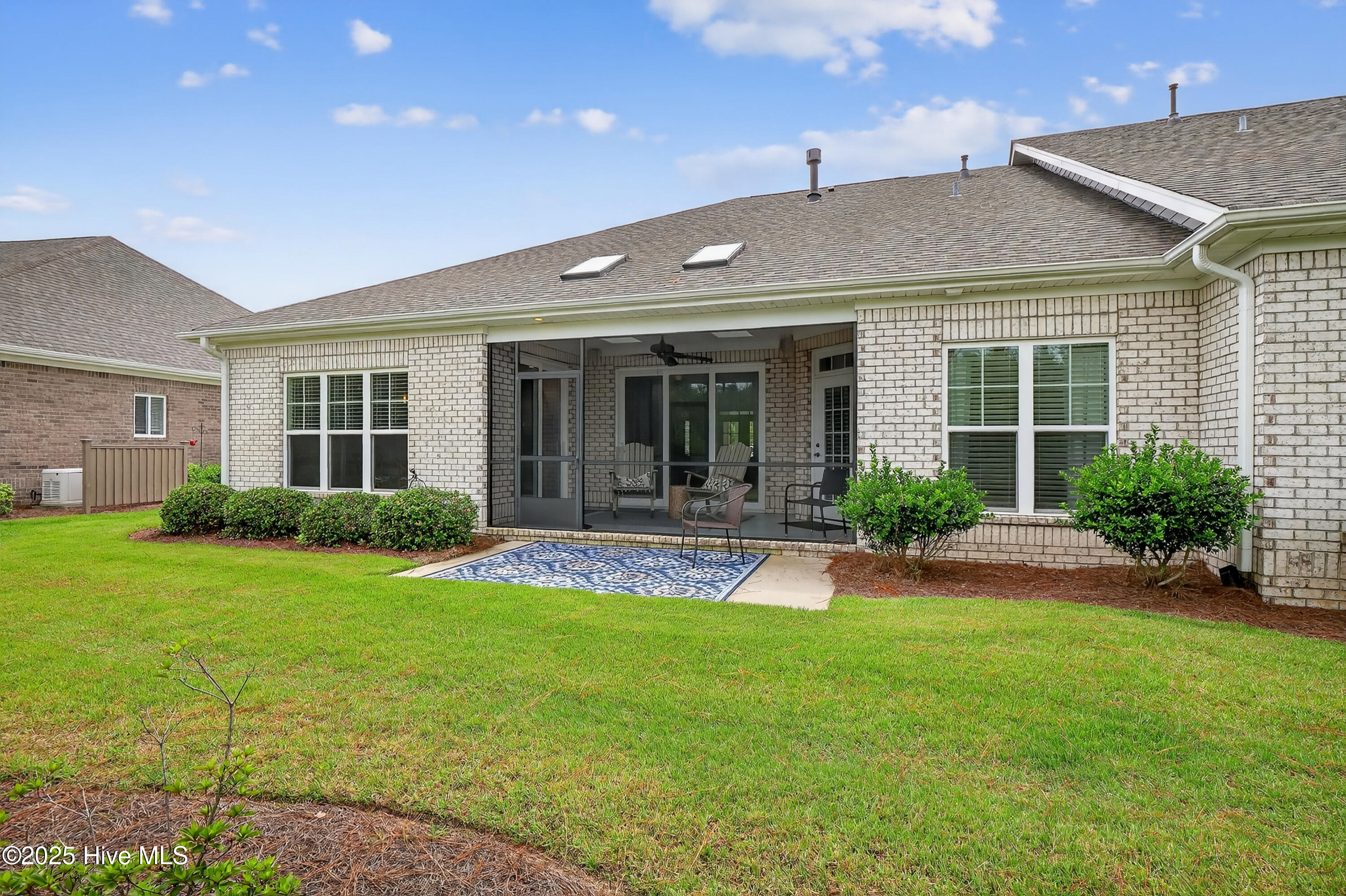 4244 Moorland Lane