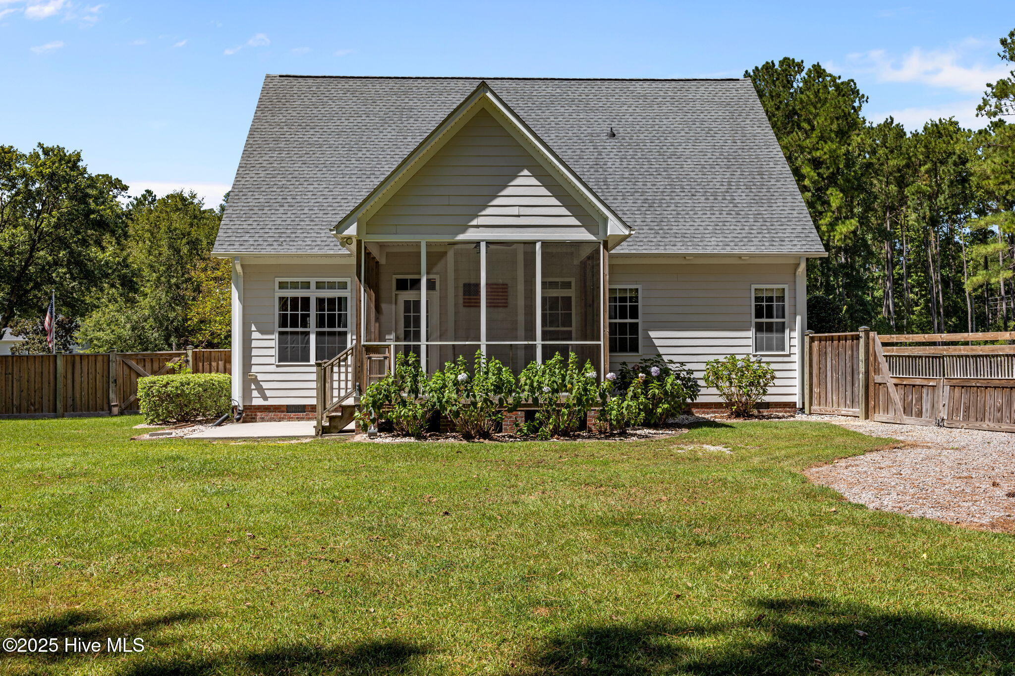 101 E Pointe Road