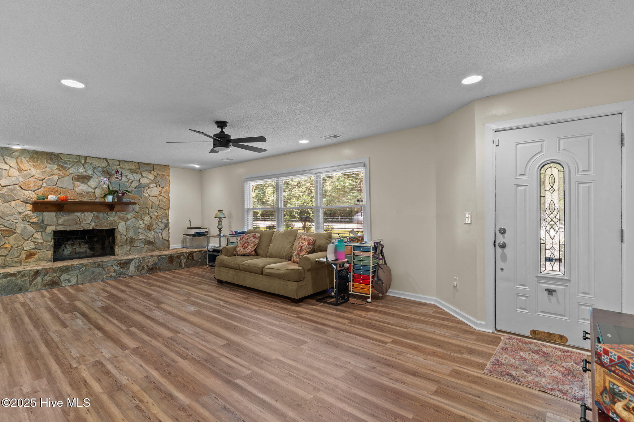 1601 Midway Road SE