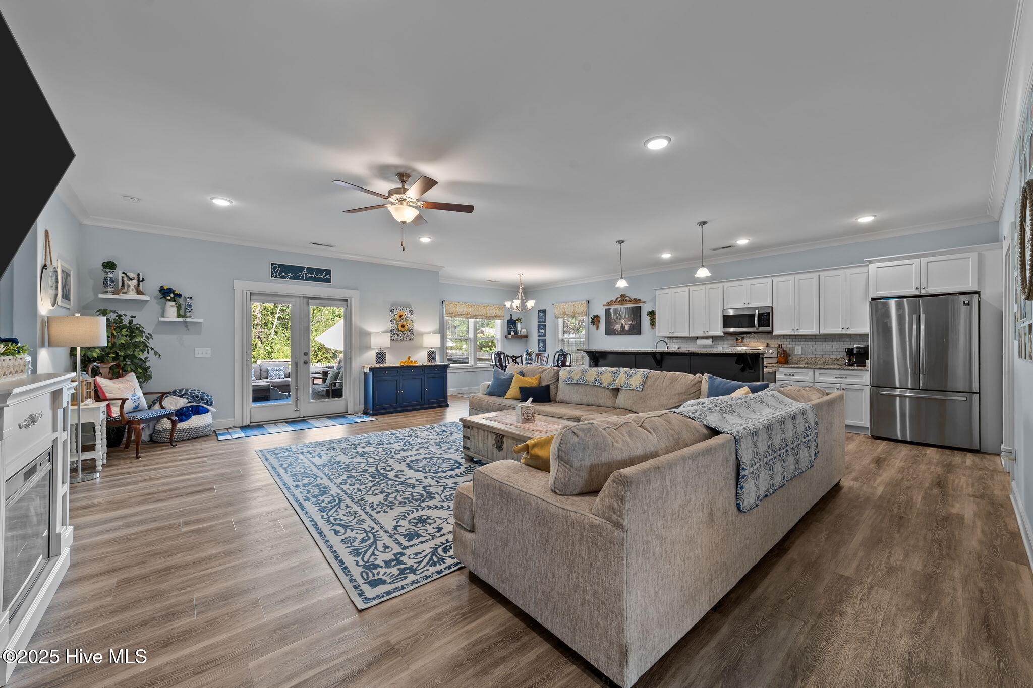 9329 National Avenue NE