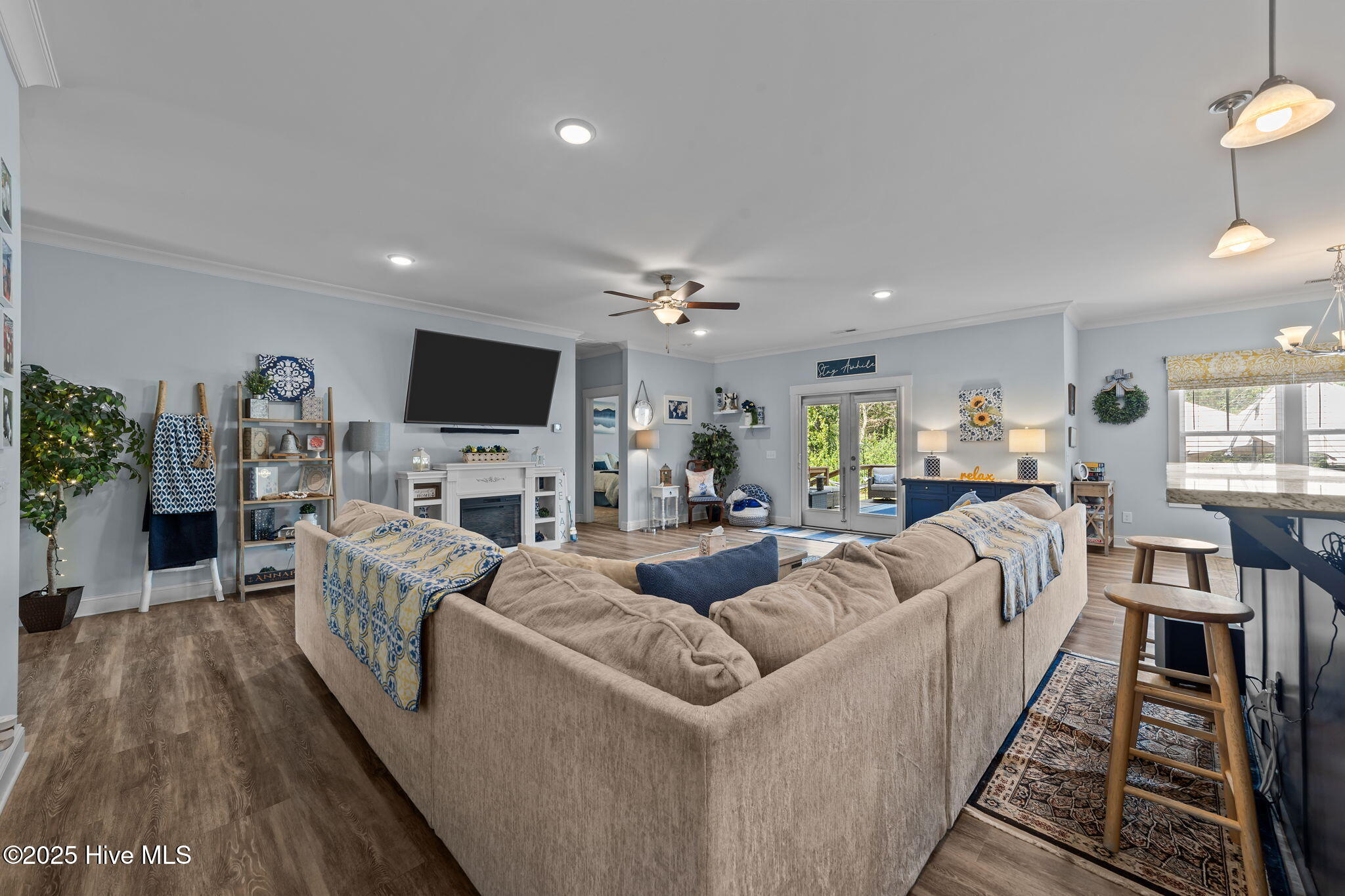 9329 National Avenue NE