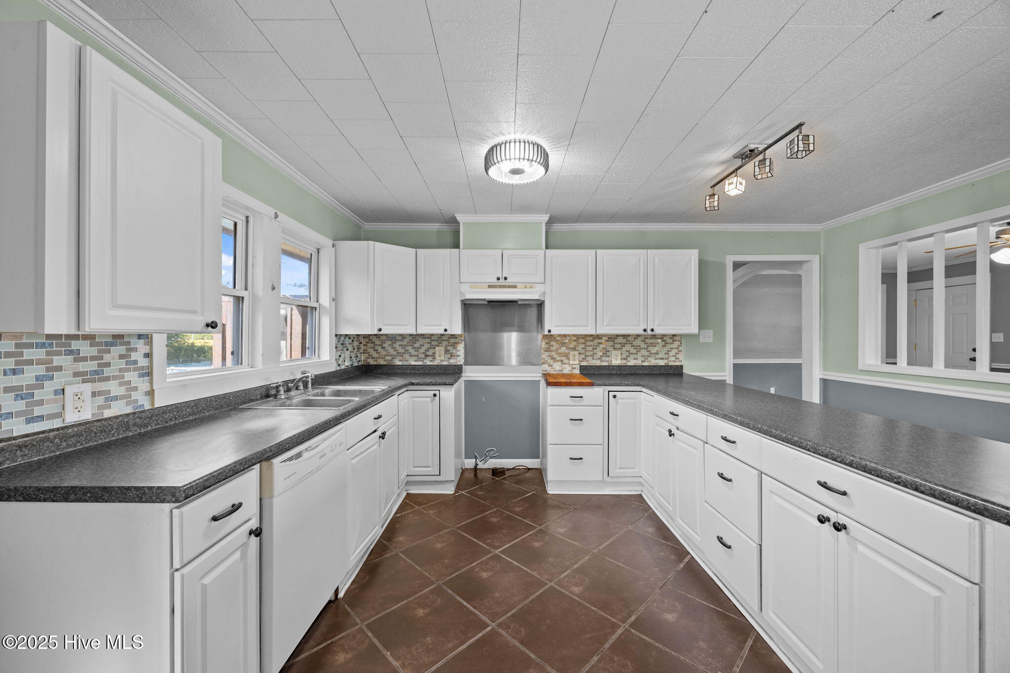 13006 Us 264 Highway E