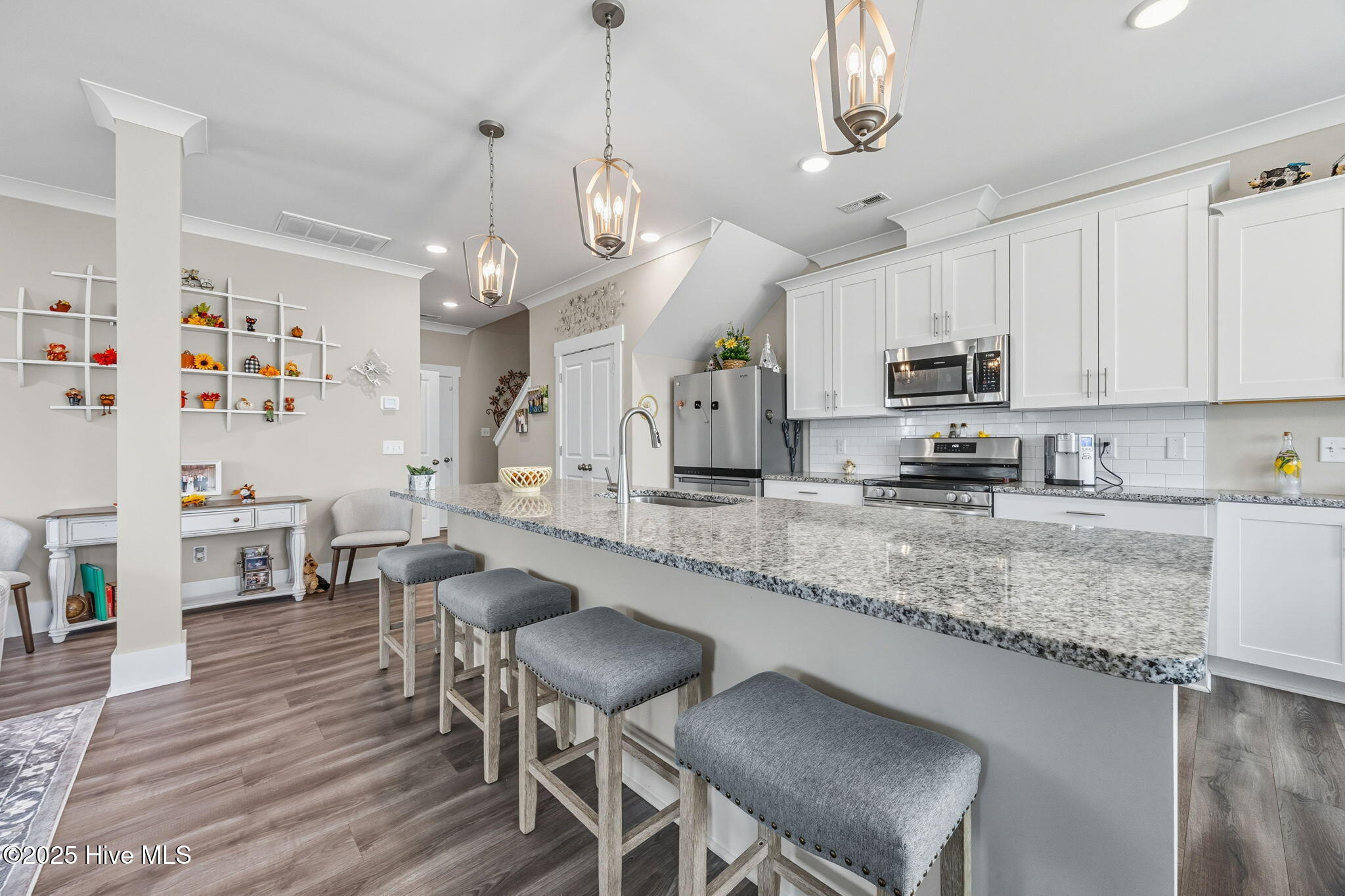 7400 Springwater Drive