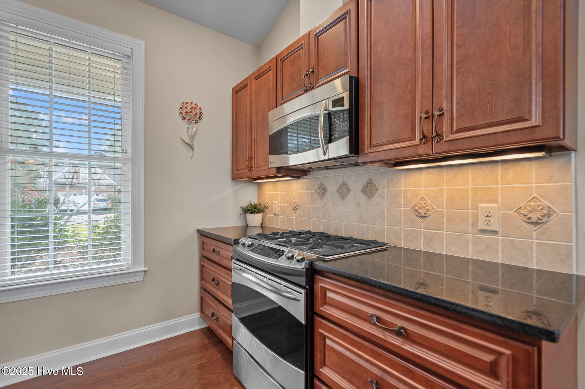 3095 Woodbend Court, Leland