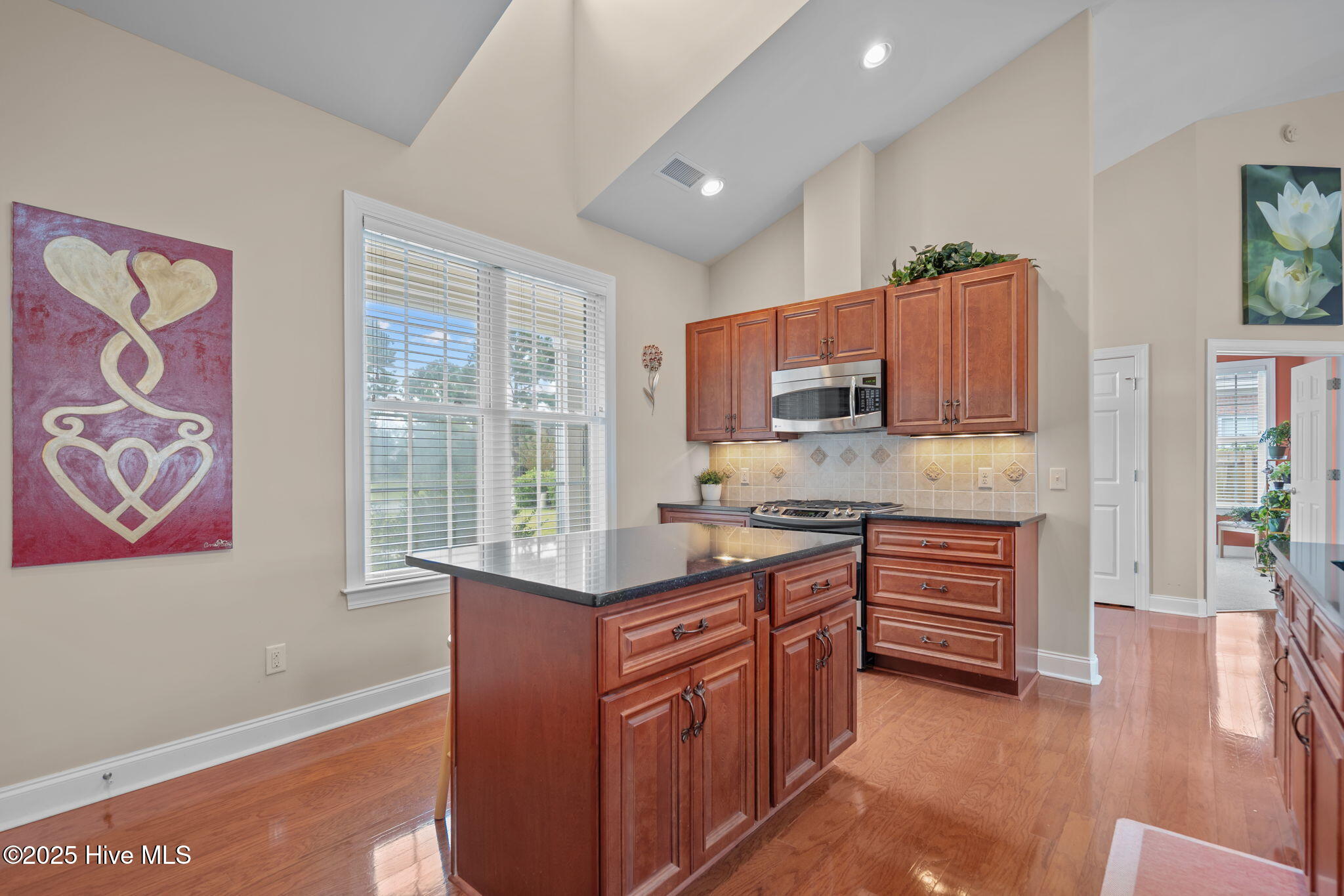 3095 Woodbend Court, Leland