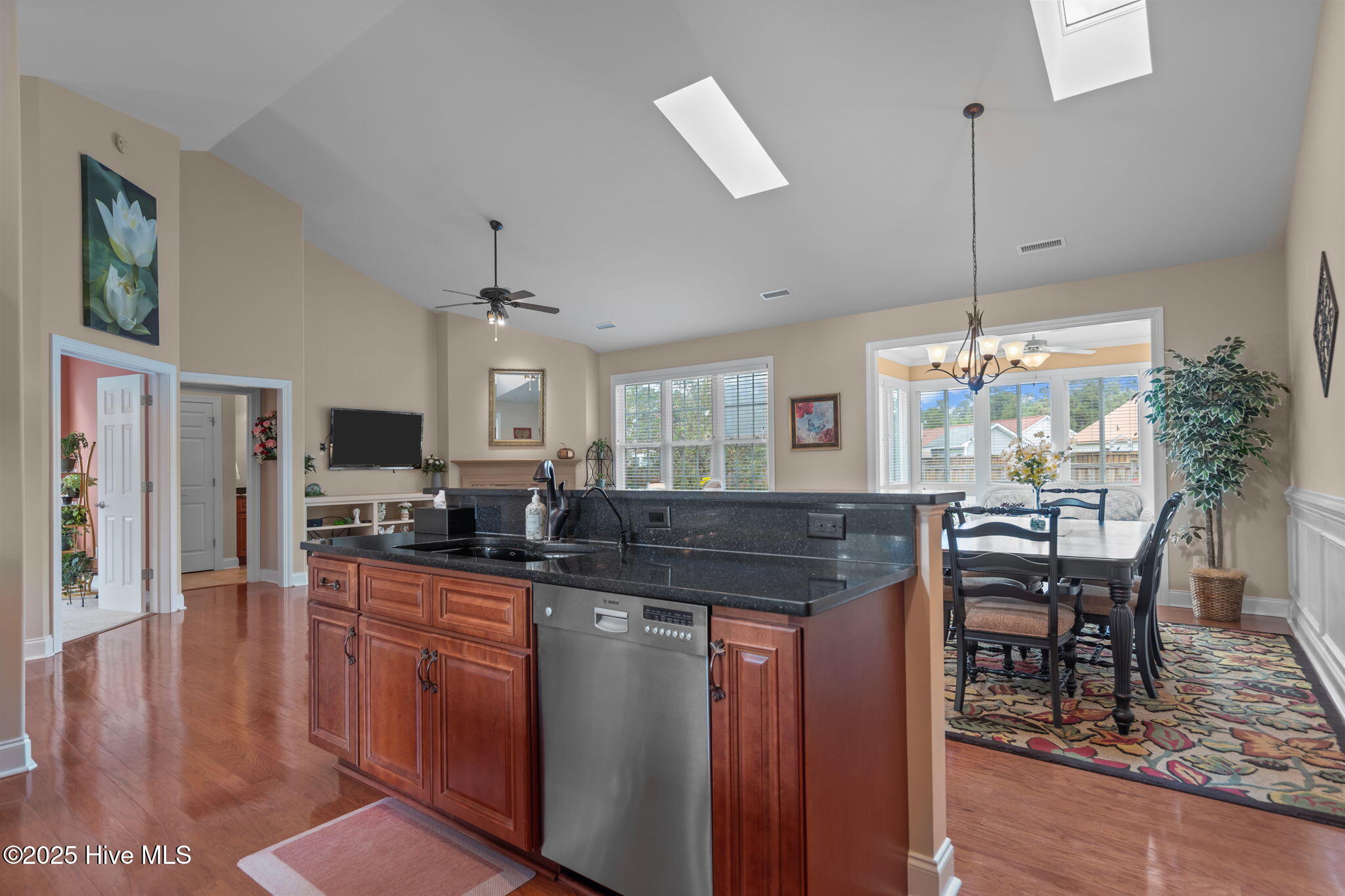 3095 Woodbend Court, Leland