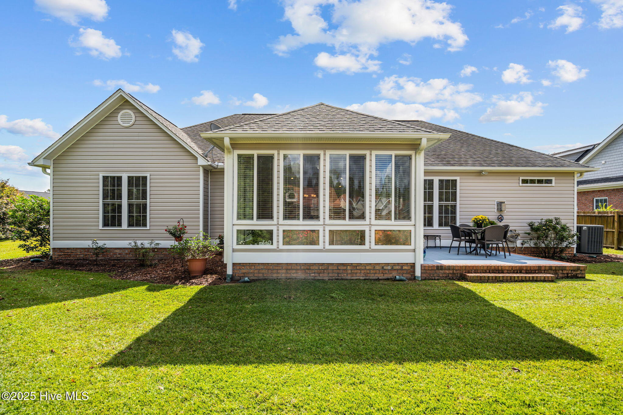 3095 Woodbend Court, Leland