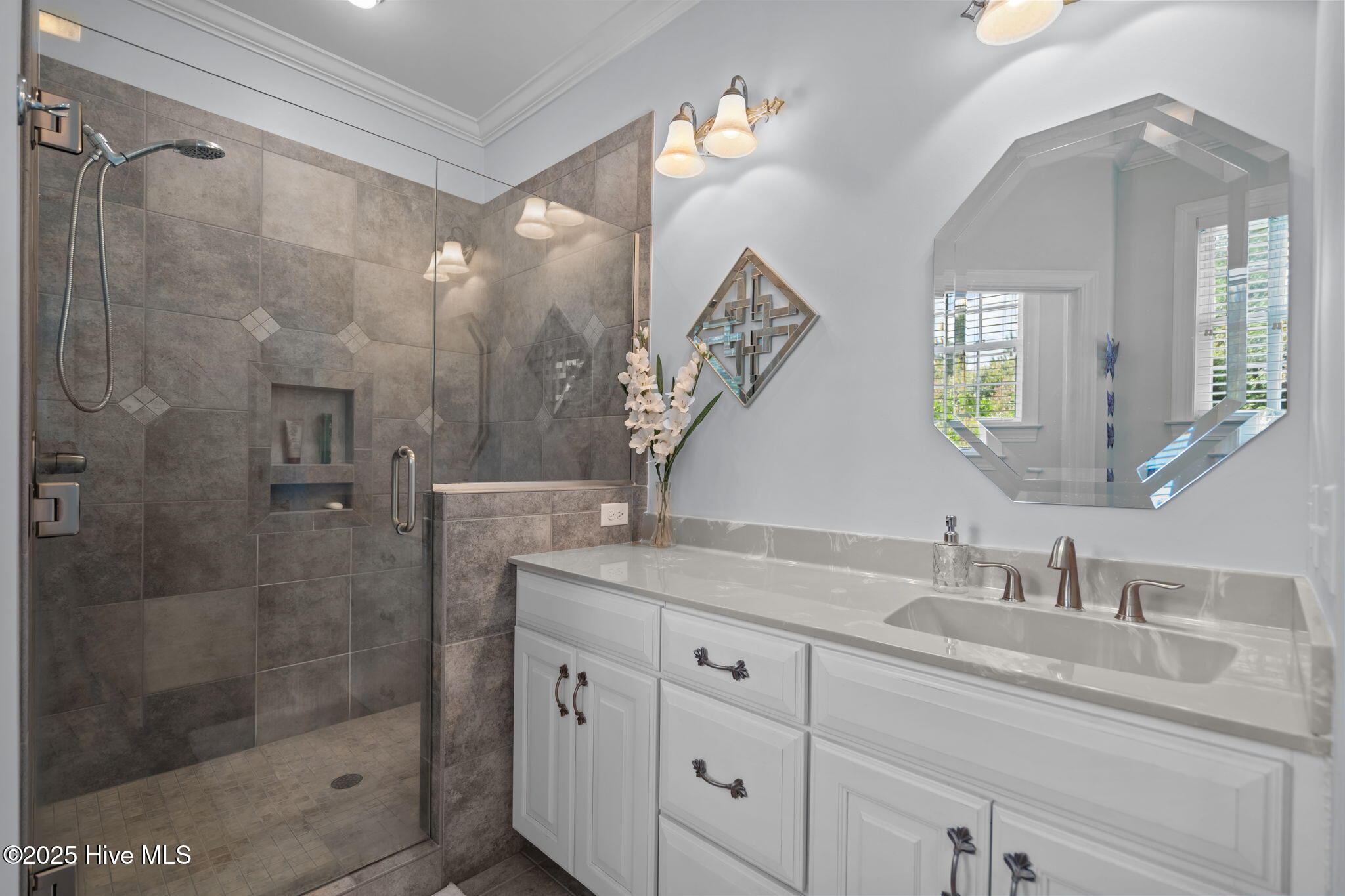 3095 Woodbend Court, Leland