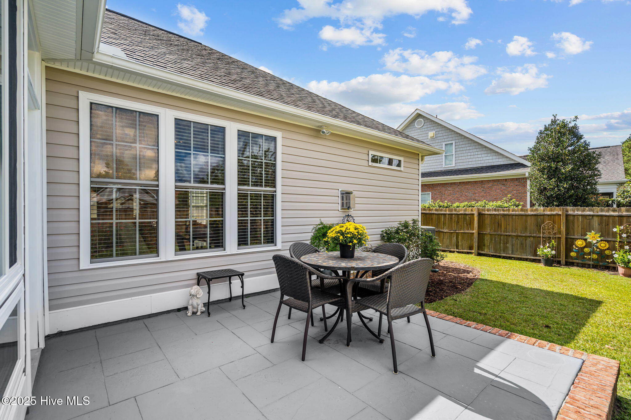 3095 Woodbend Court, Leland