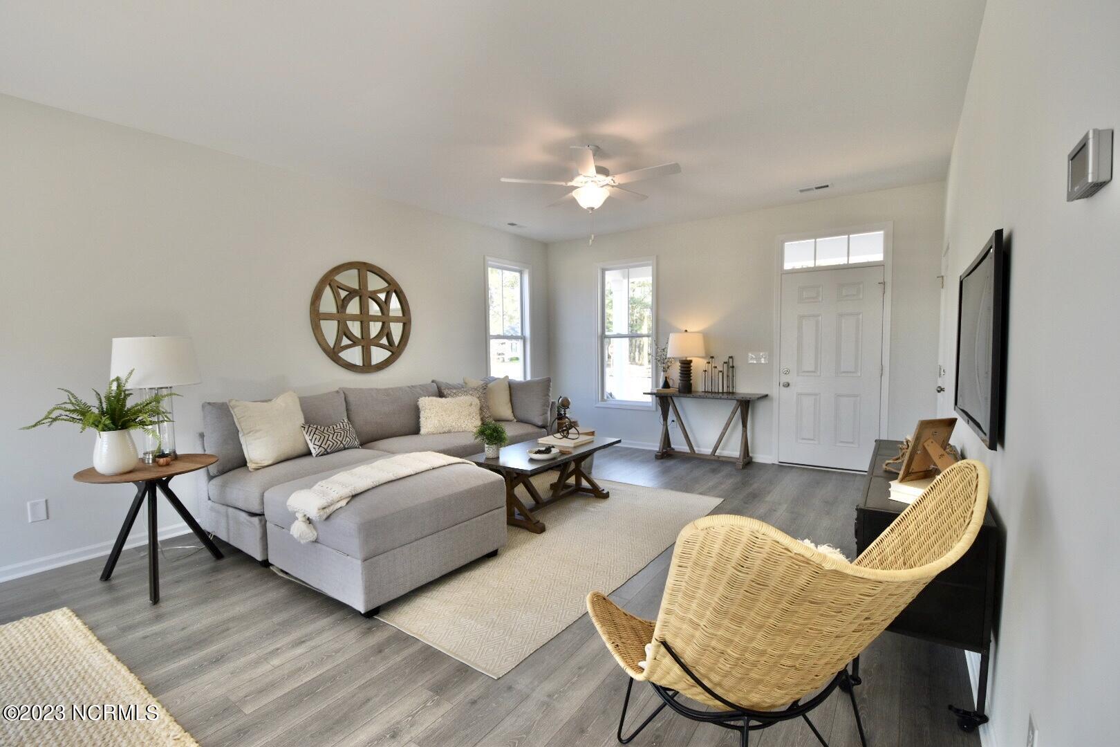 1123 Tennessee Walker Way SE