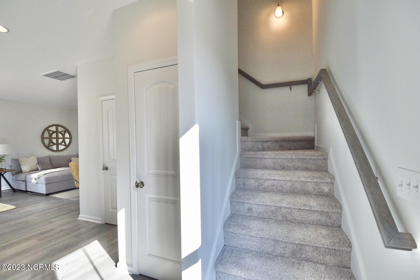 1123 Tennessee Walker Way SE