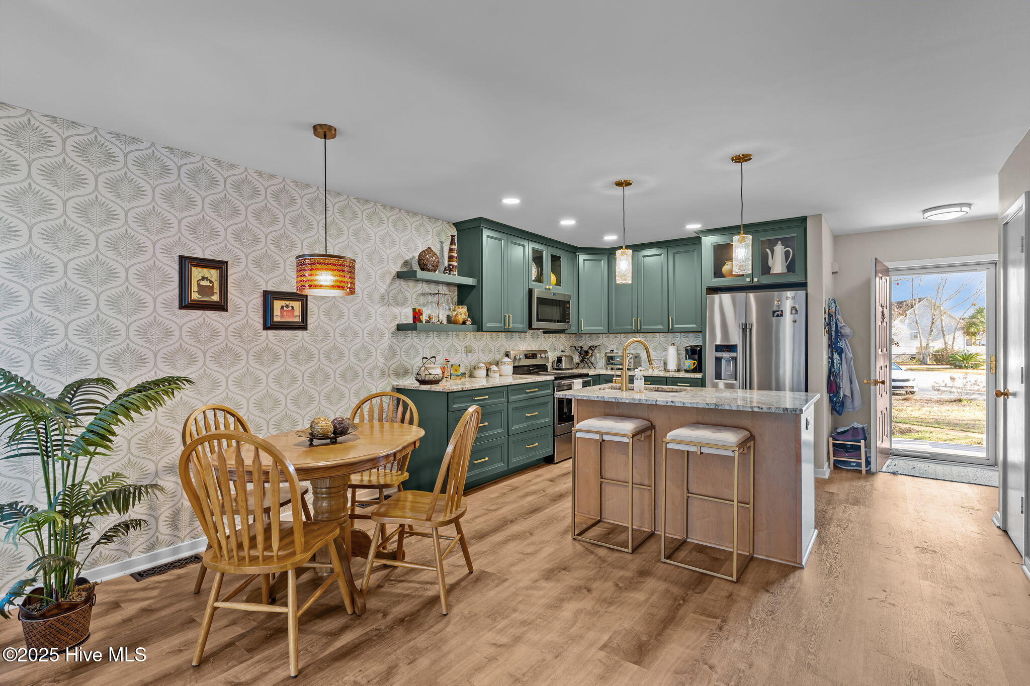 202 Frederica Court