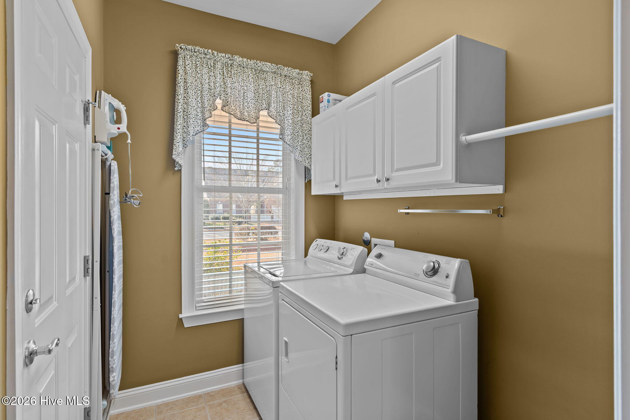 1120 Hampton Pines Court