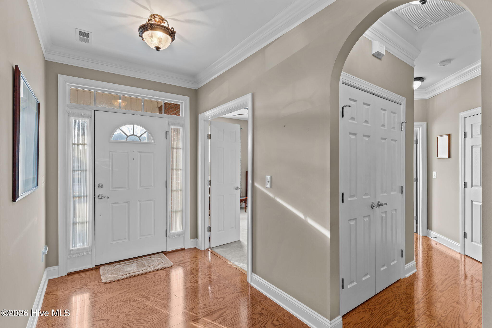 1120 Hampton Pines Court