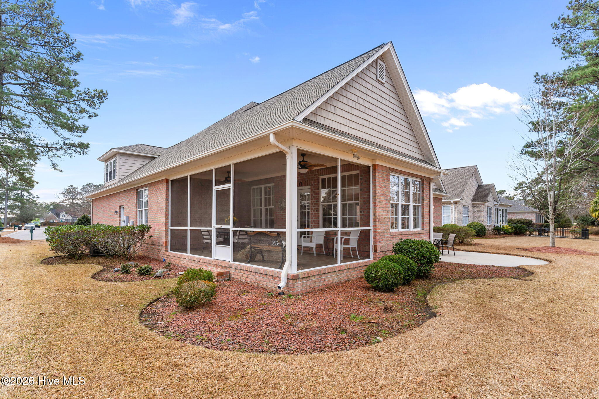1120 Hampton Pines Court
