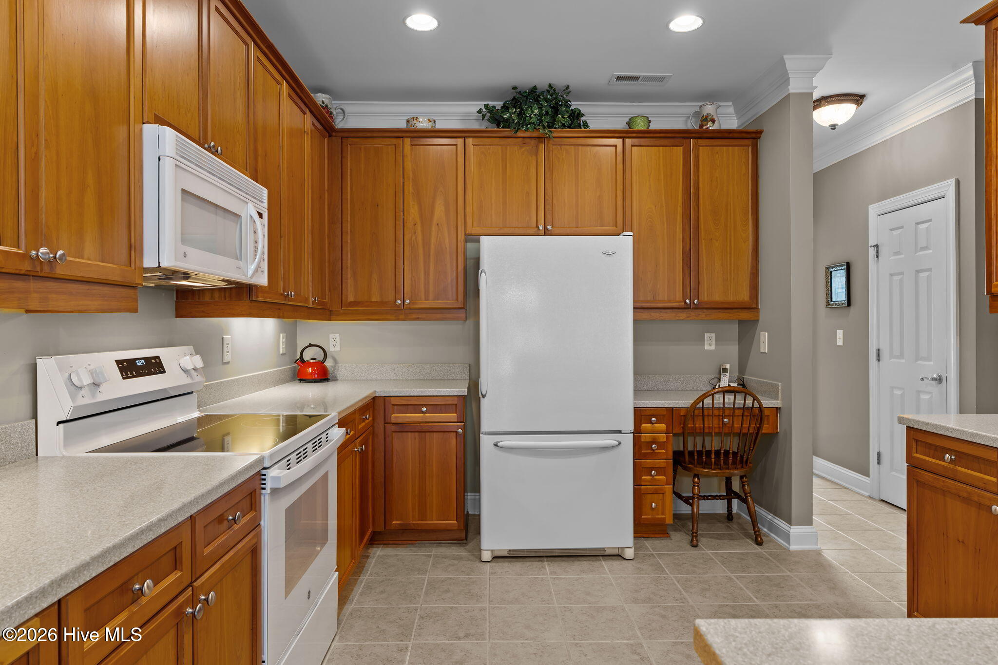 1120 Hampton Pines Court