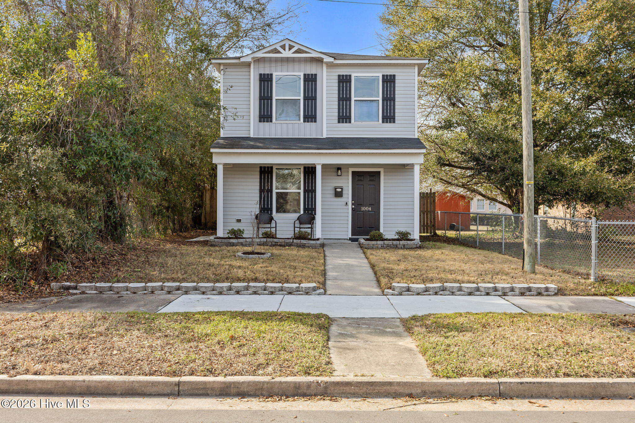 1004 S 8th Street