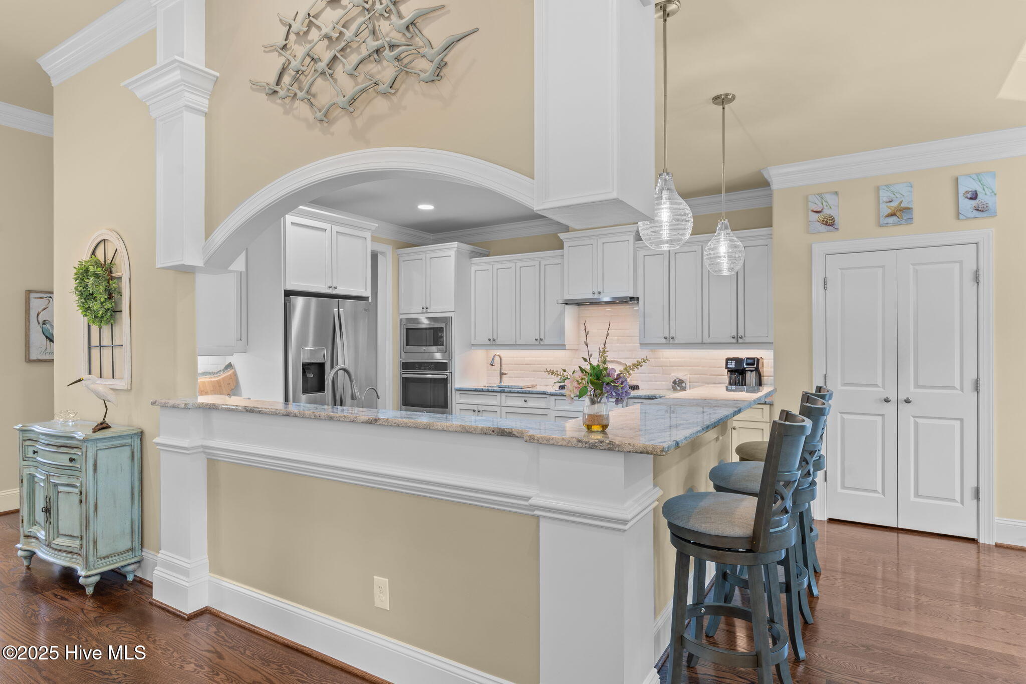 5090 Stoney Point Drive