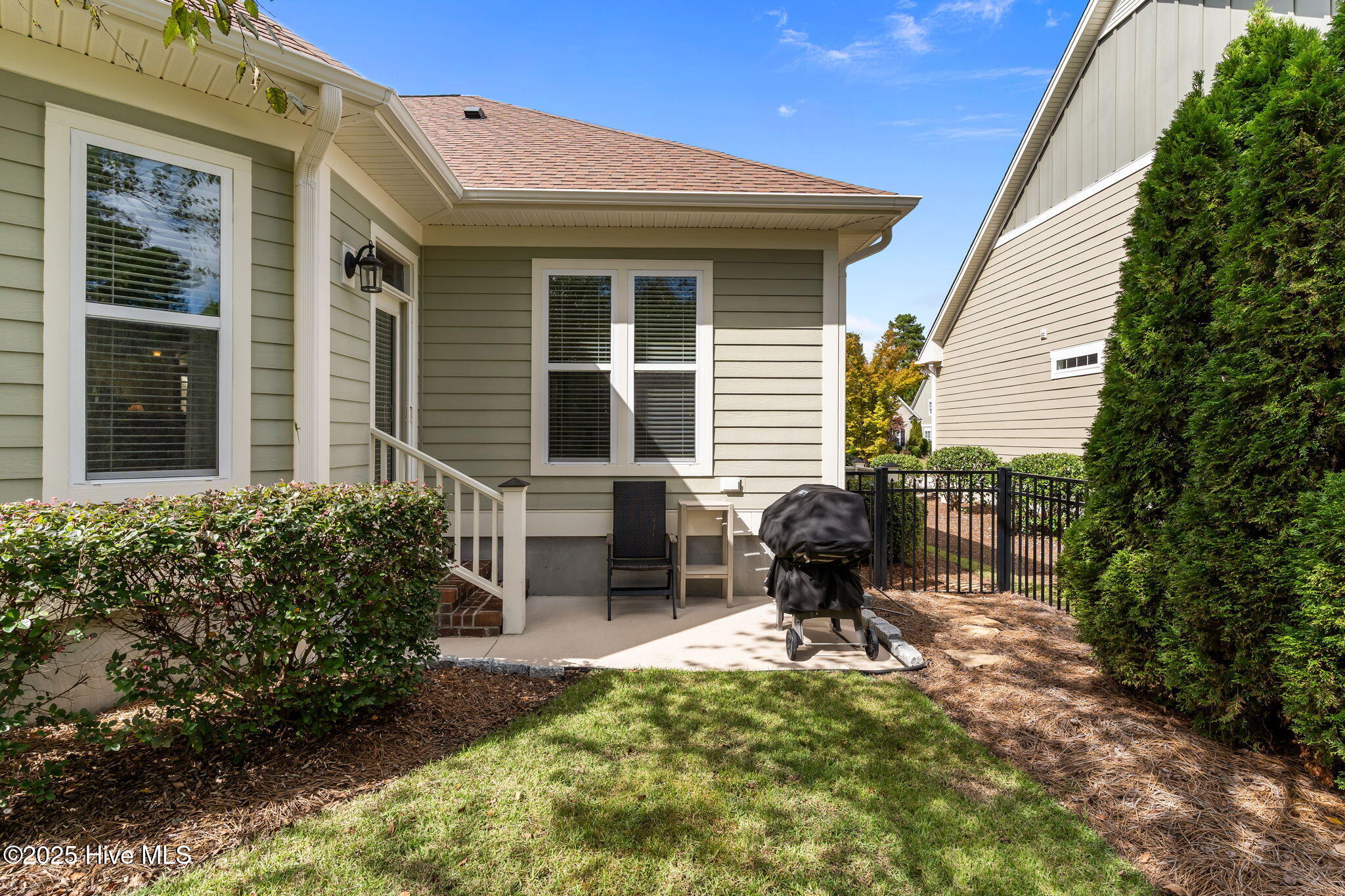 5090 Stoney Point Drive