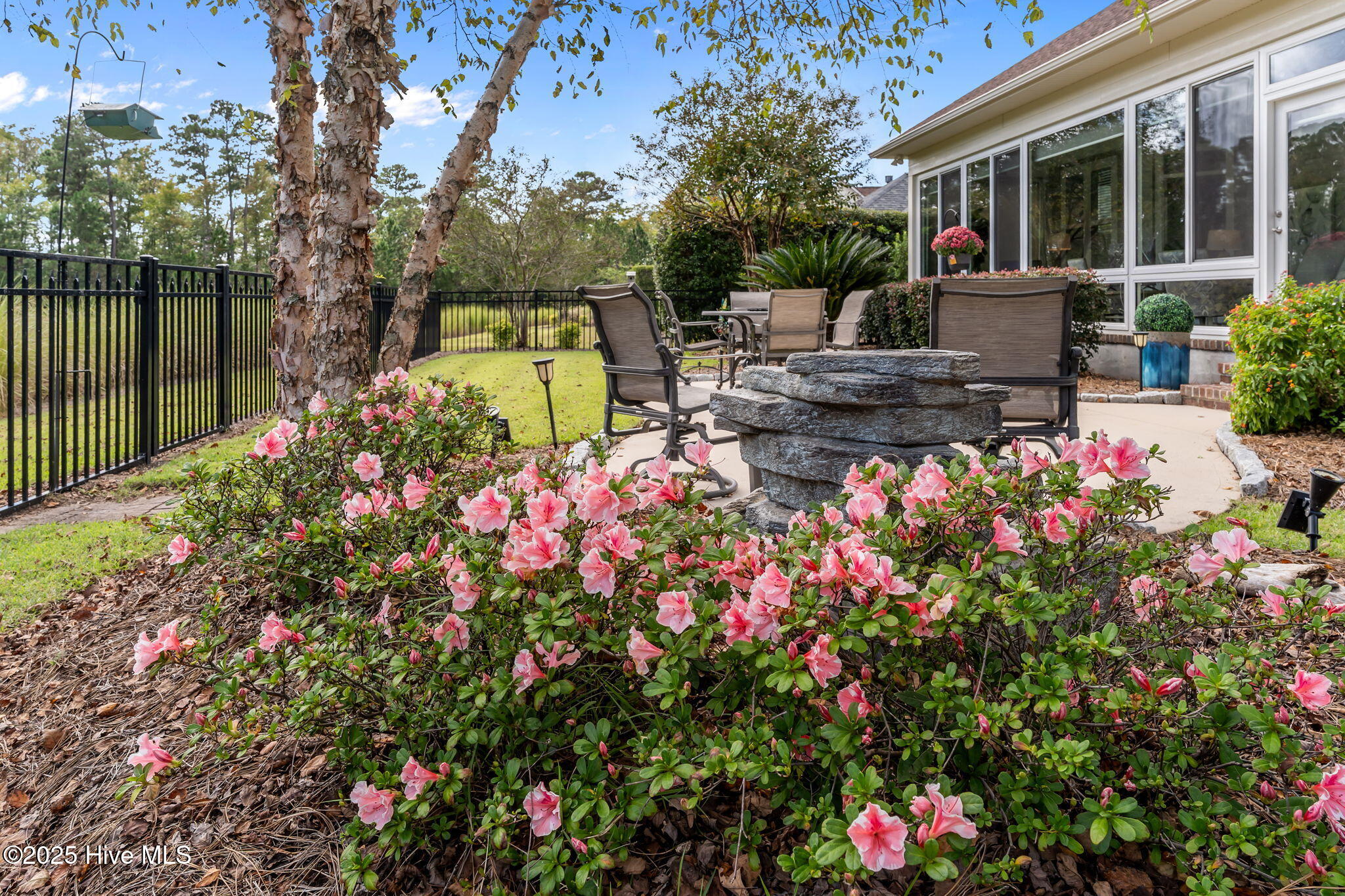 5090 Stoney Point Drive