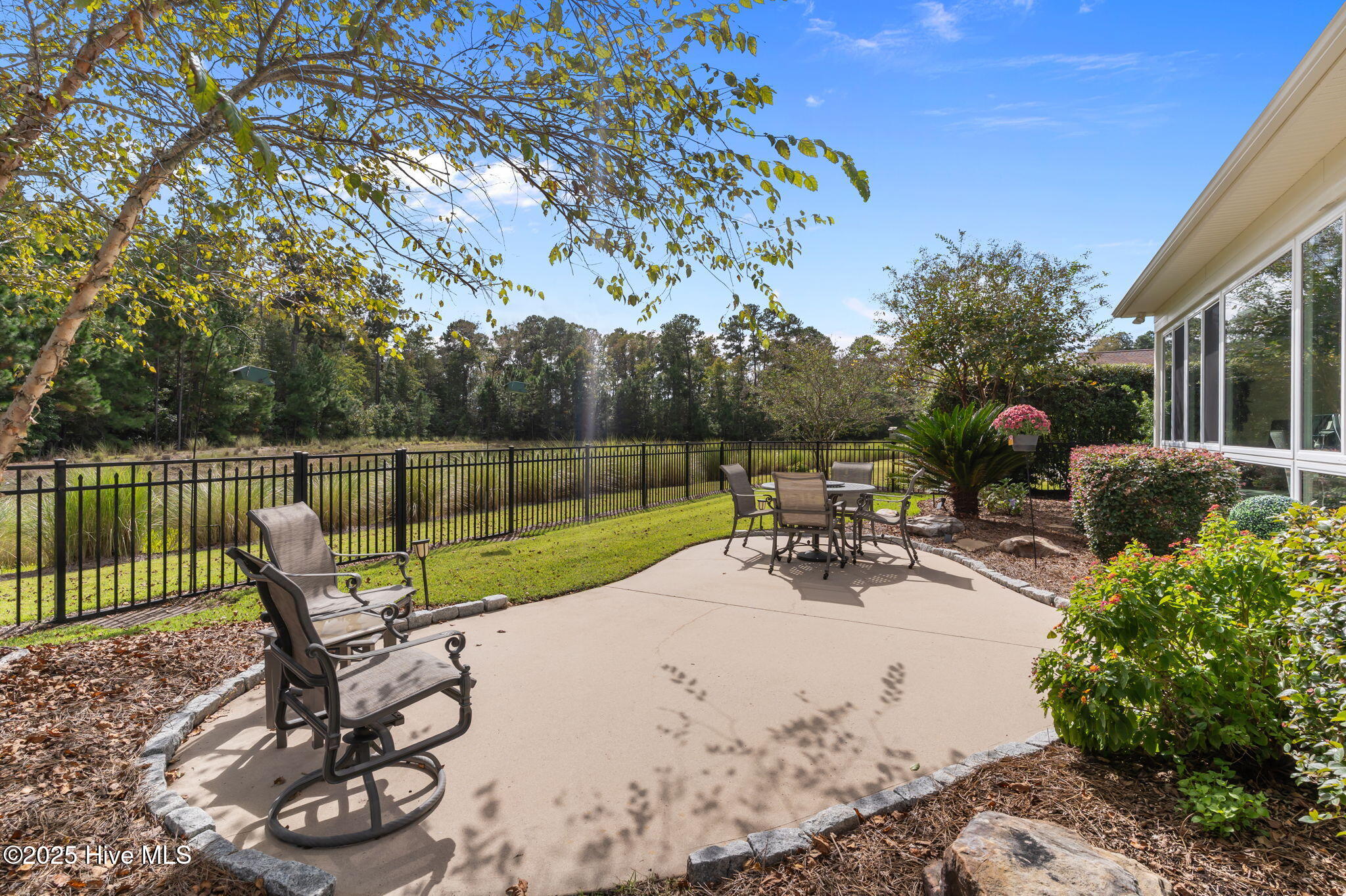 5090 Stoney Point Drive