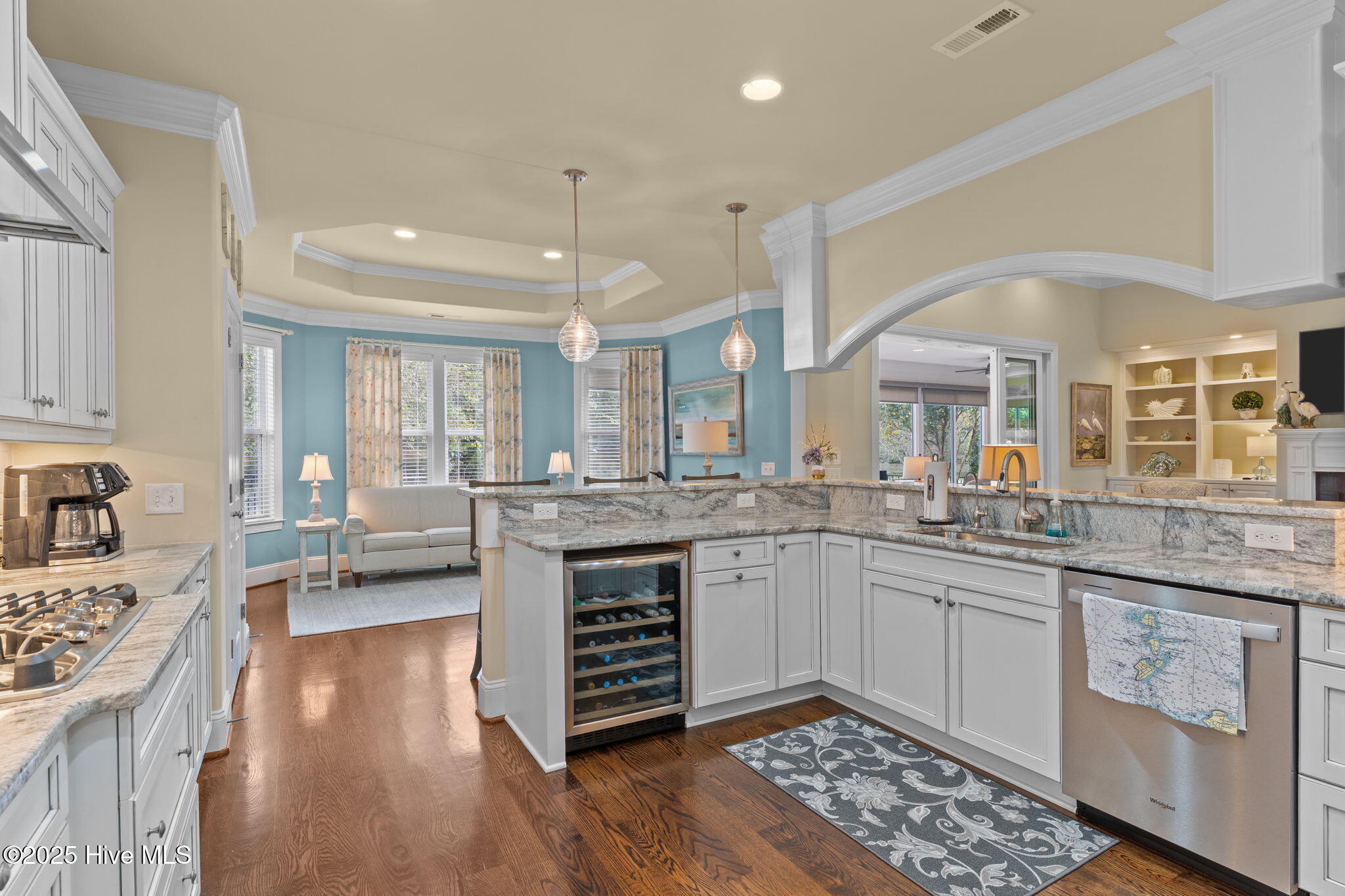 5090 Stoney Point Drive