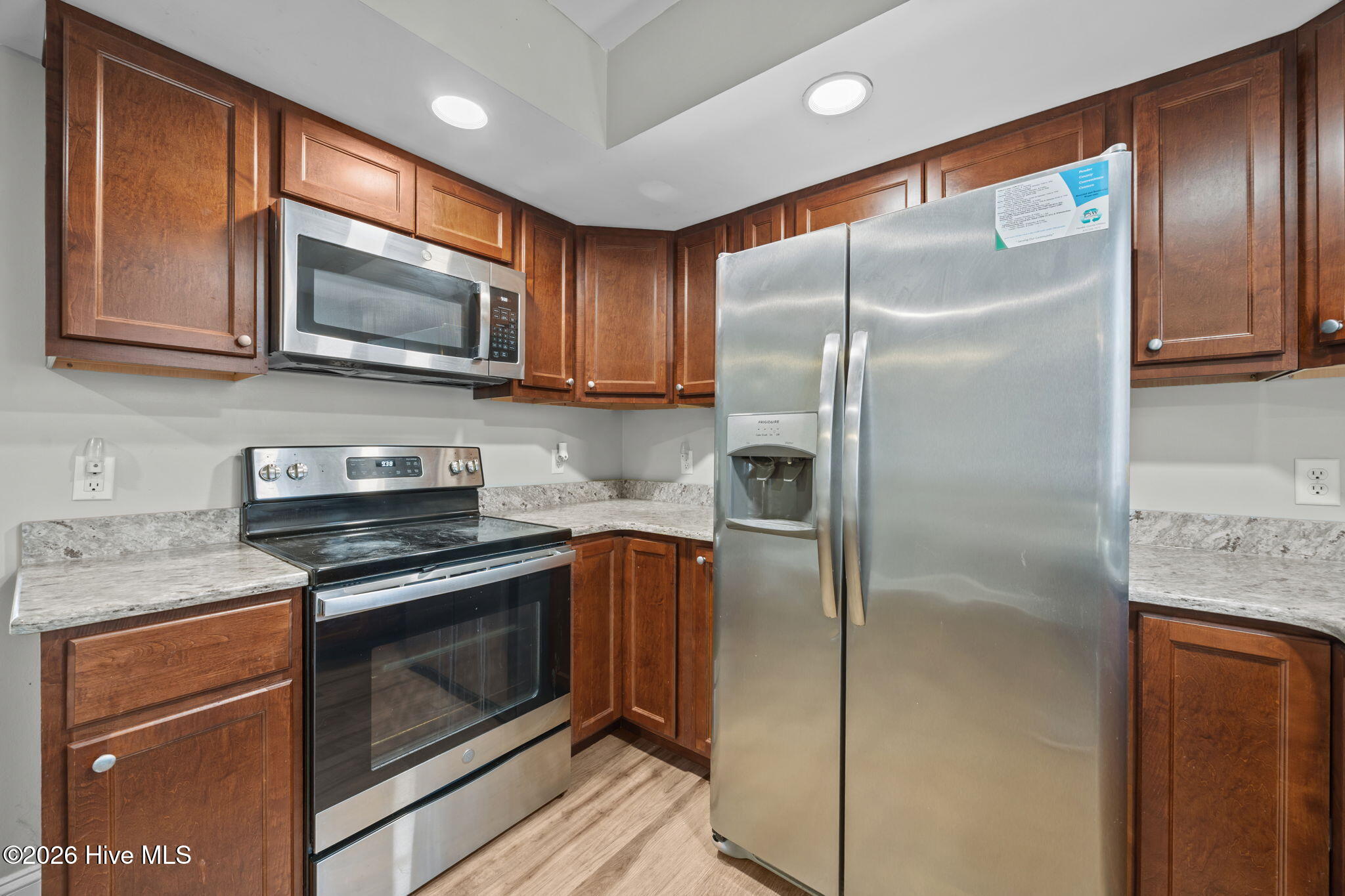 9925 Highway 53 E