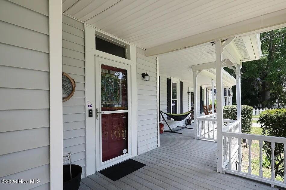 112 W Foy Street