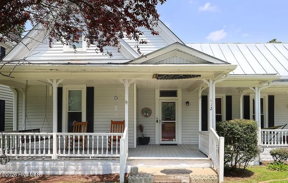 112 W Foy Street