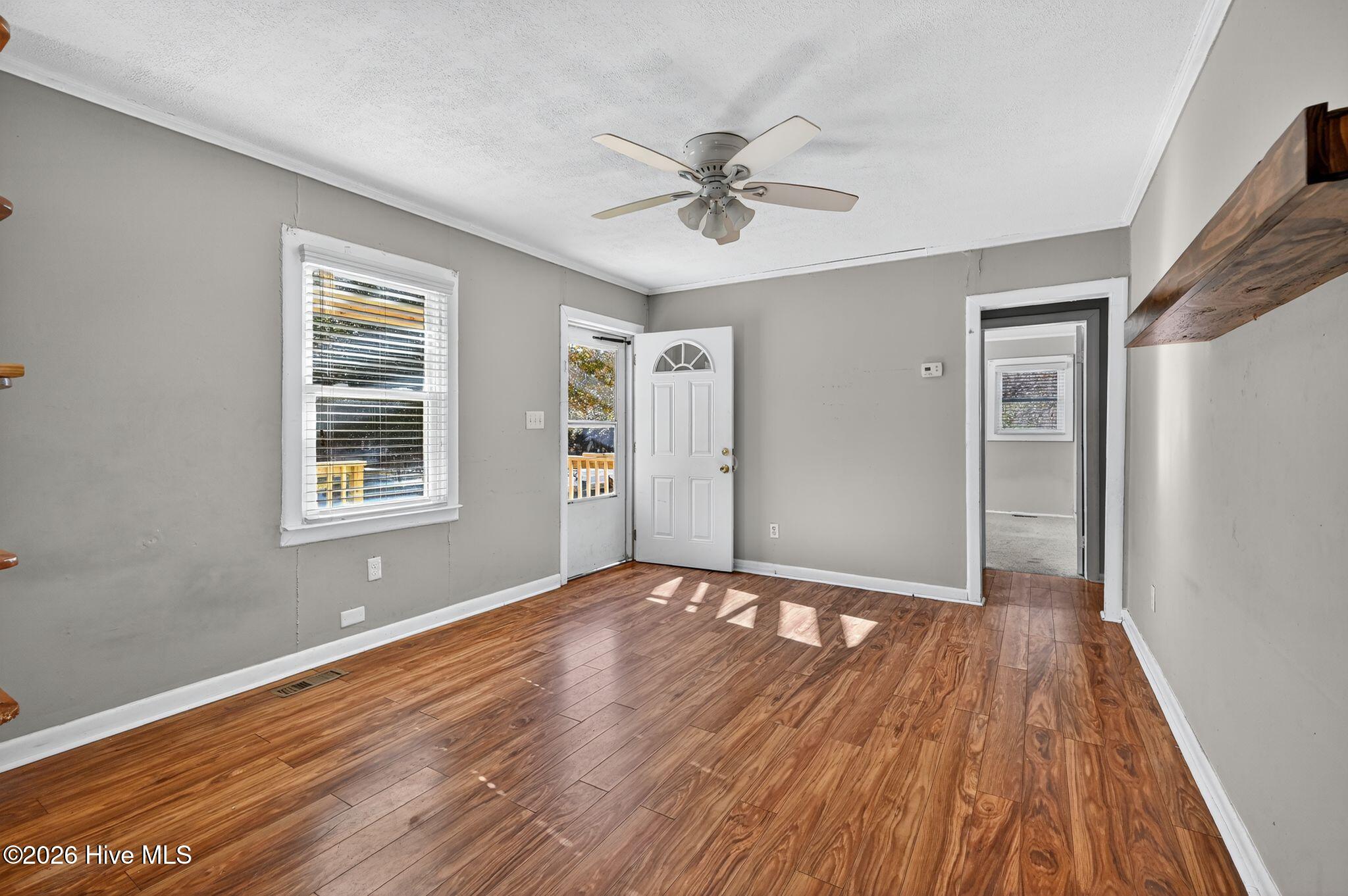 6701 Murrayville Road