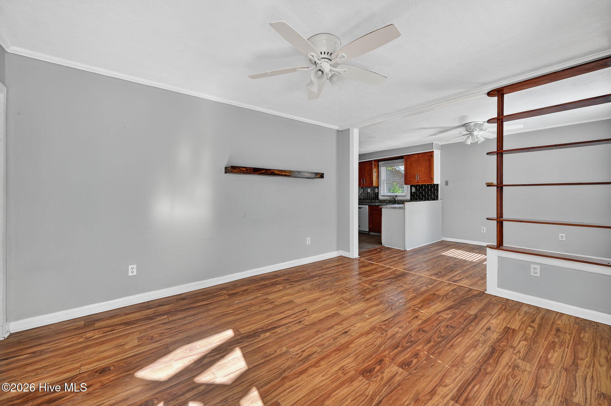 6701 Murrayville Road