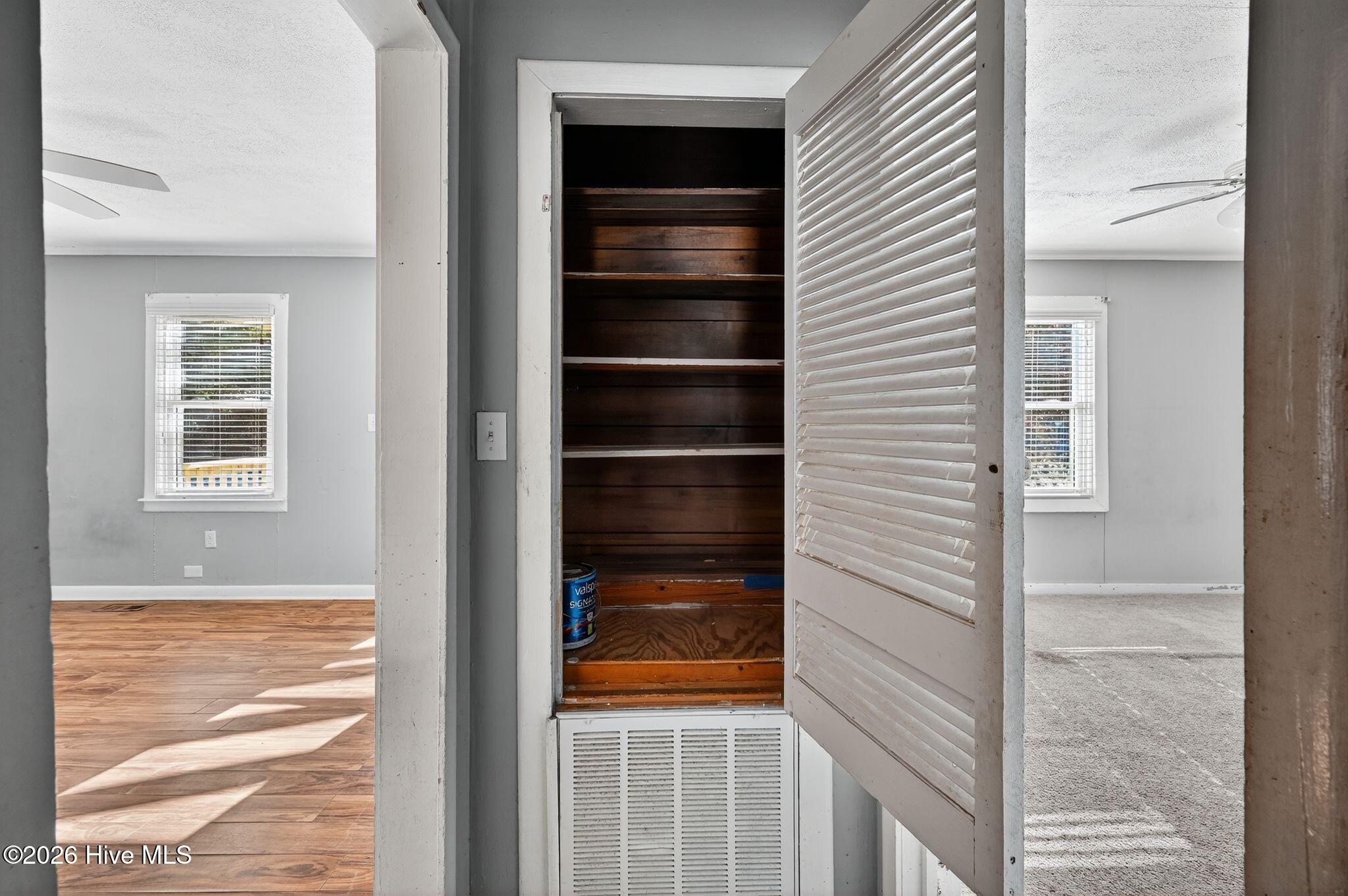 6701 Murrayville Road