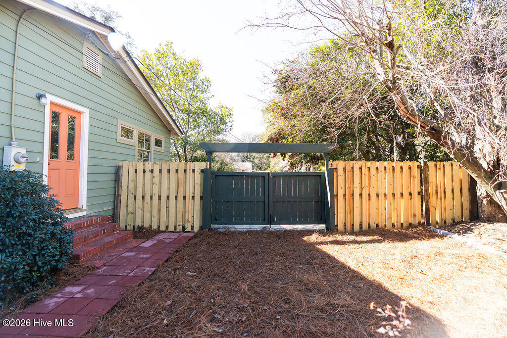 2441 Jefferson Street