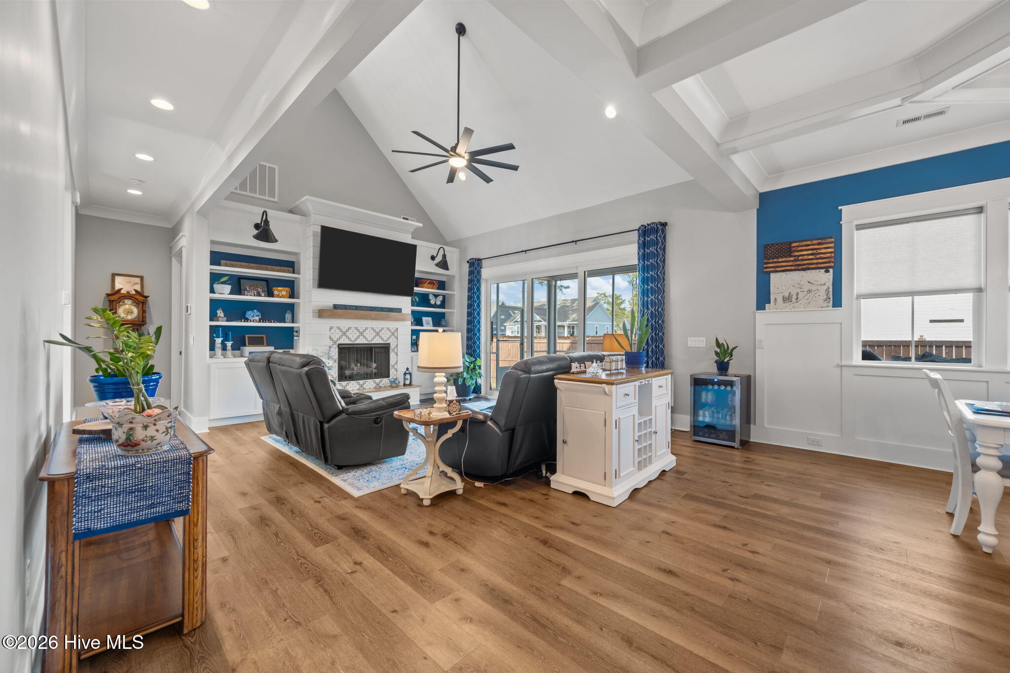 753 Crown Pointe Drive