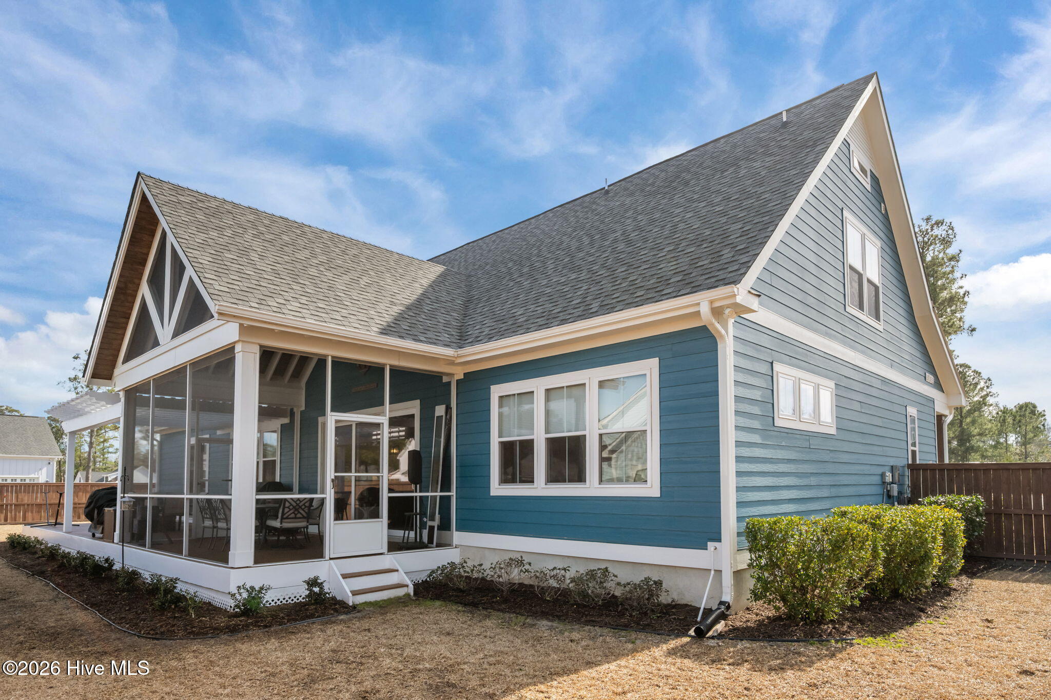 753 Crown Pointe Drive