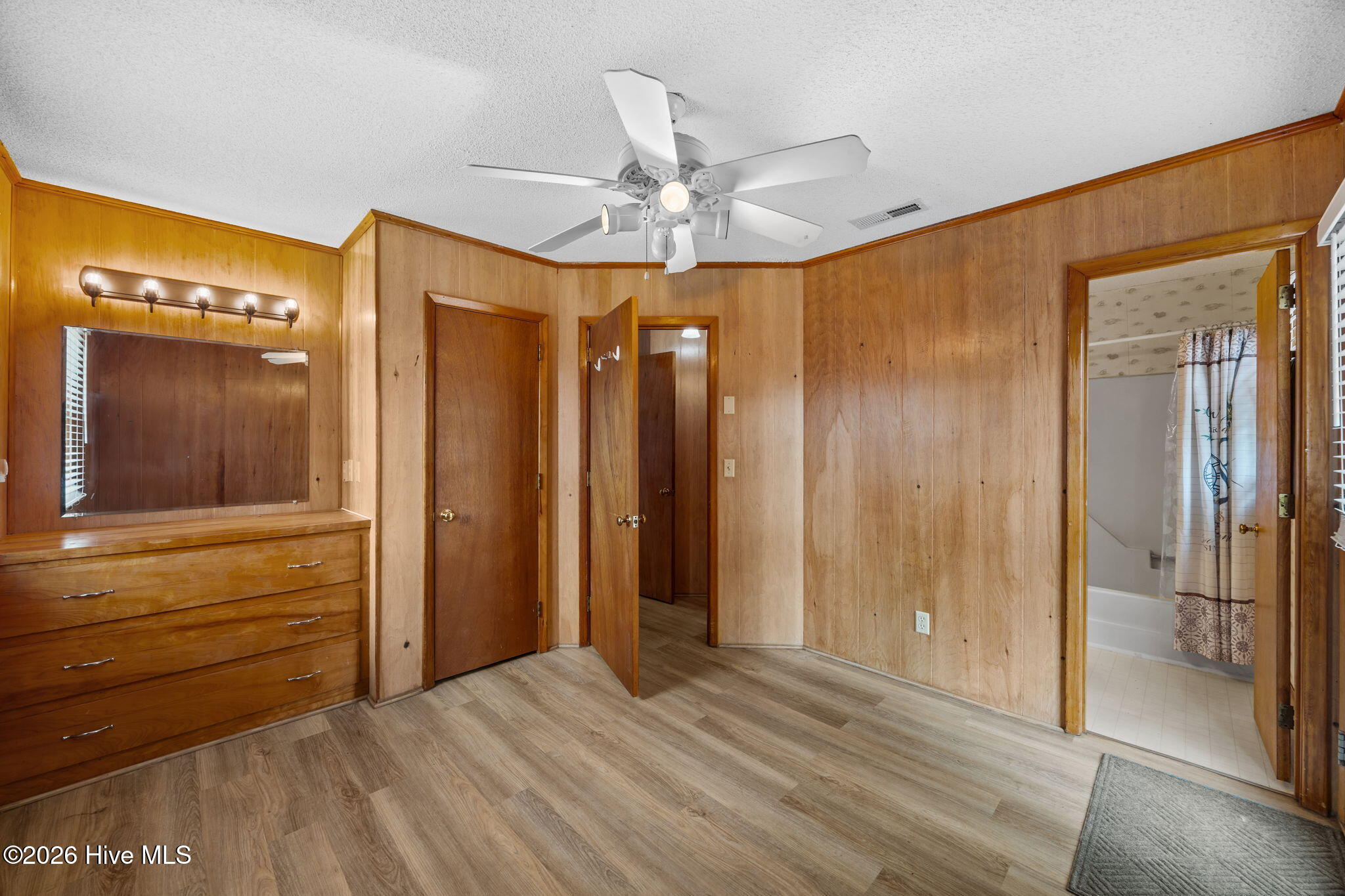 1339 Riverview Drive SW