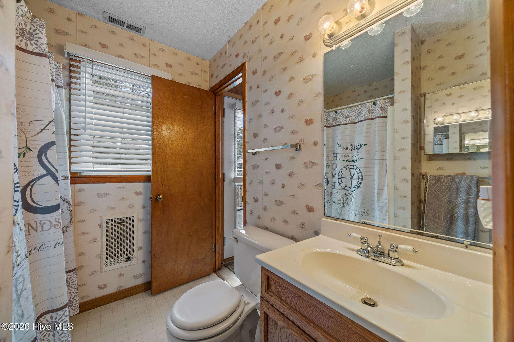 1339 Riverview Drive SW