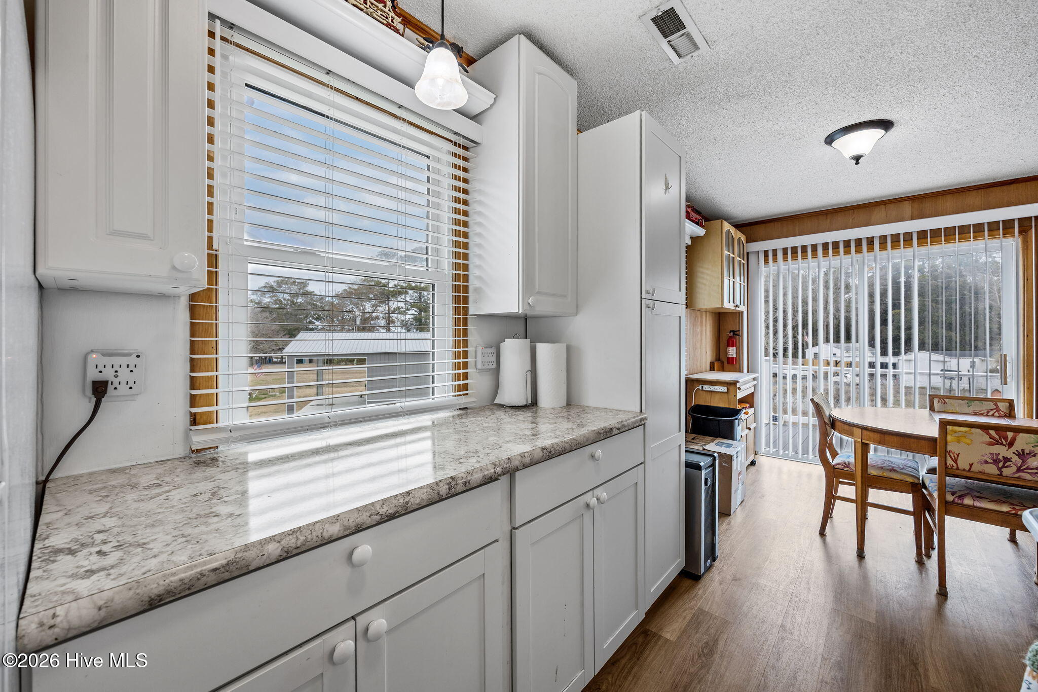 1339 Riverview Drive SW