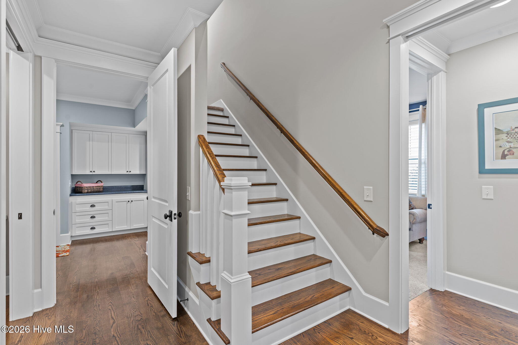 6028 Shore Park Drive