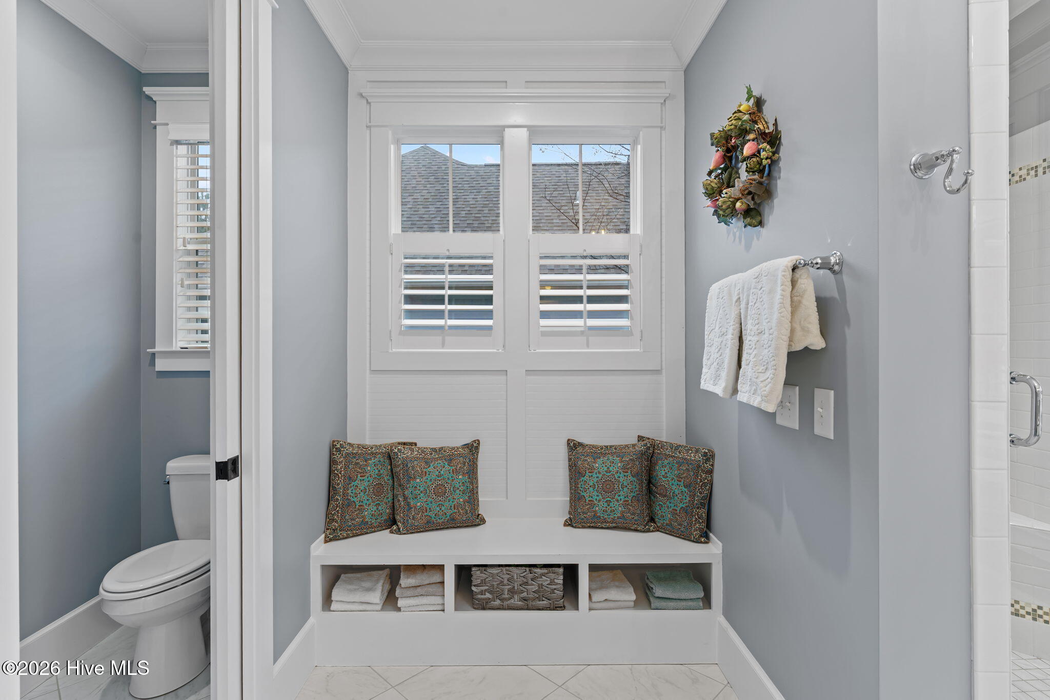 6028 Shore Park Drive