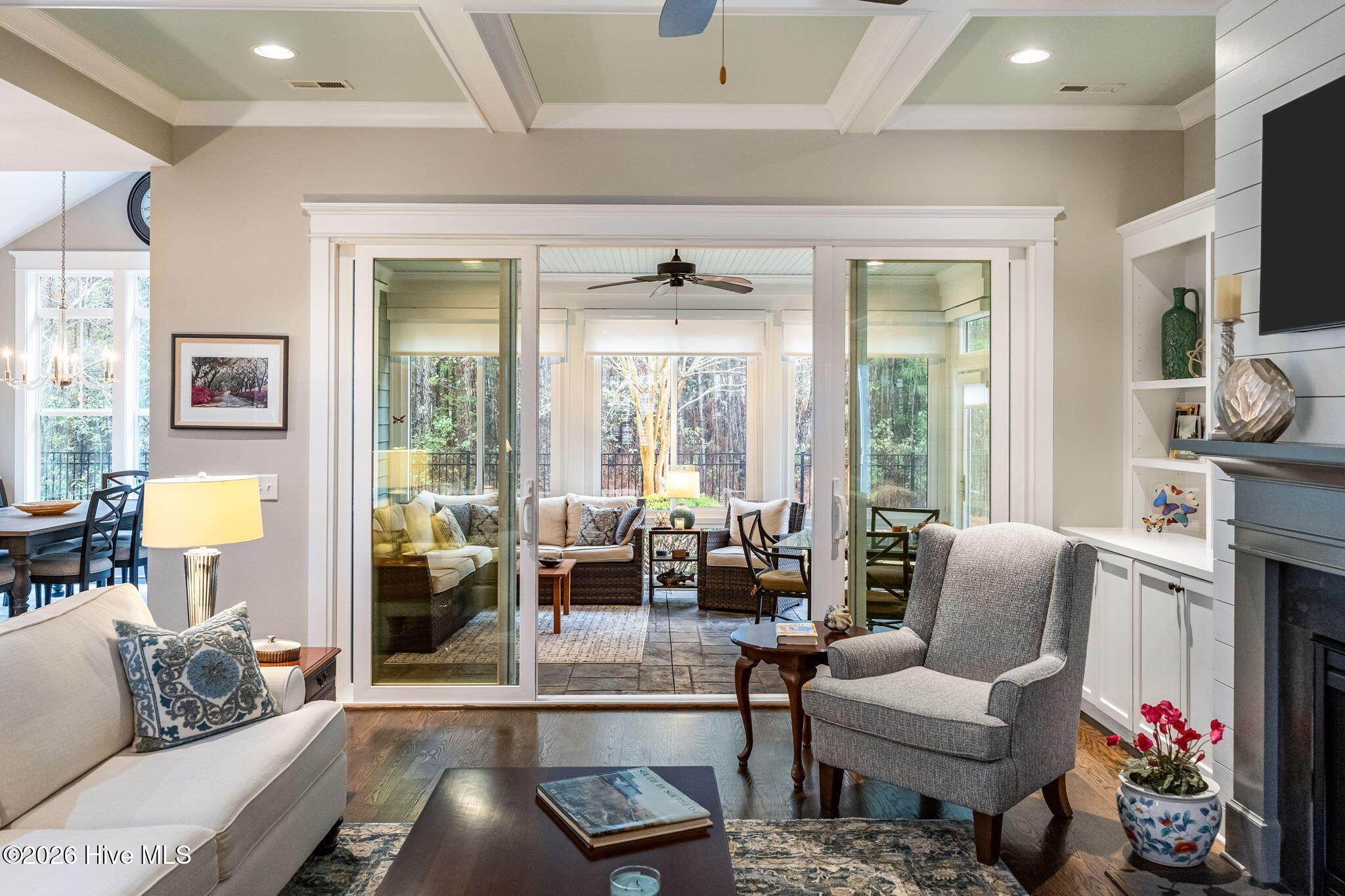 6028 Shore Park Drive