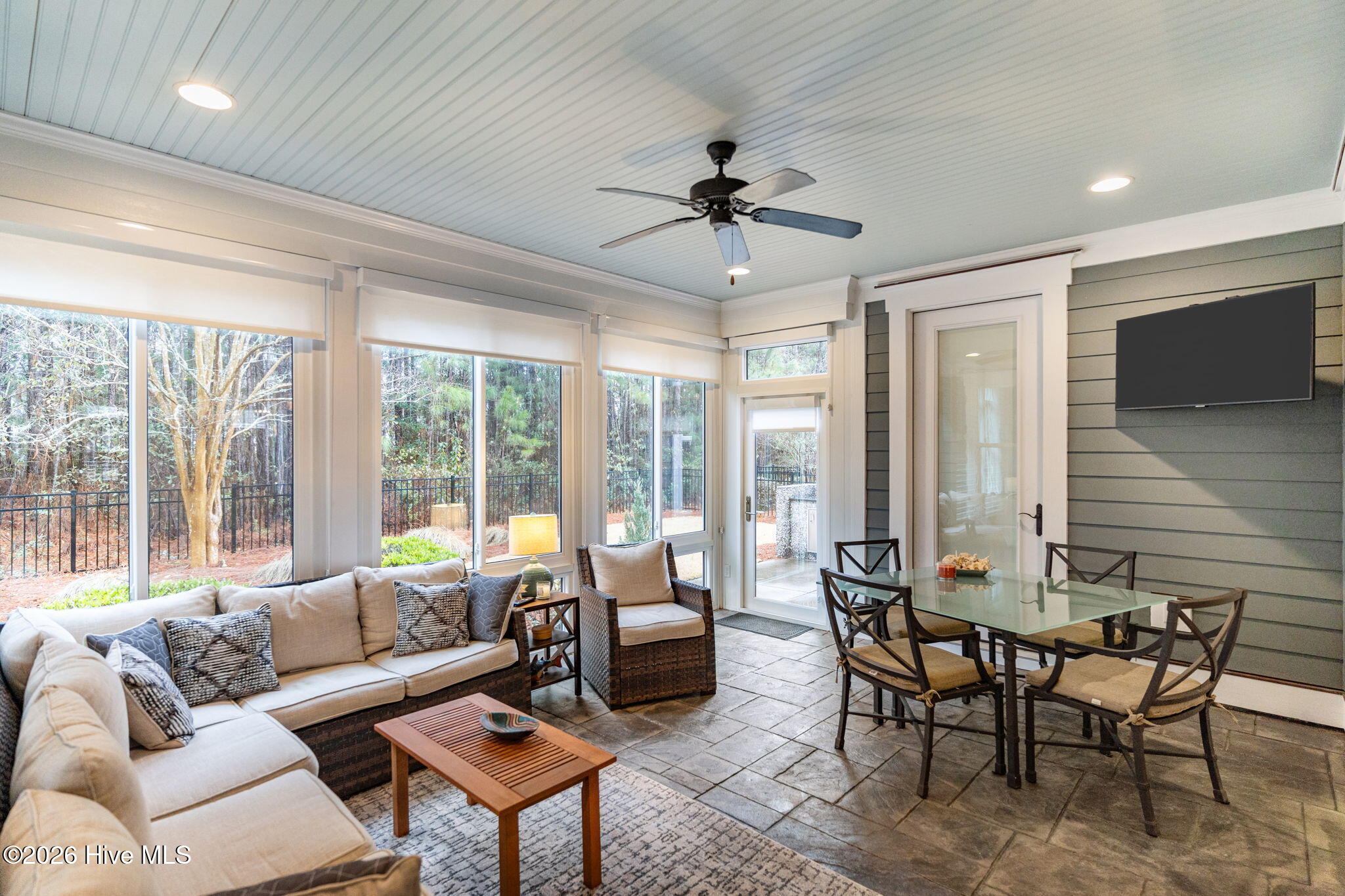 6028 Shore Park Drive