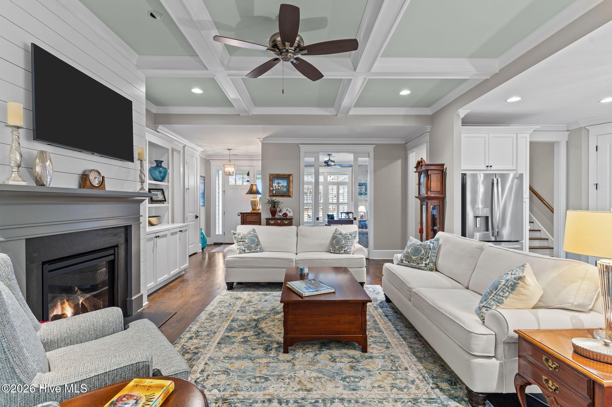 6028 Shore Park Drive