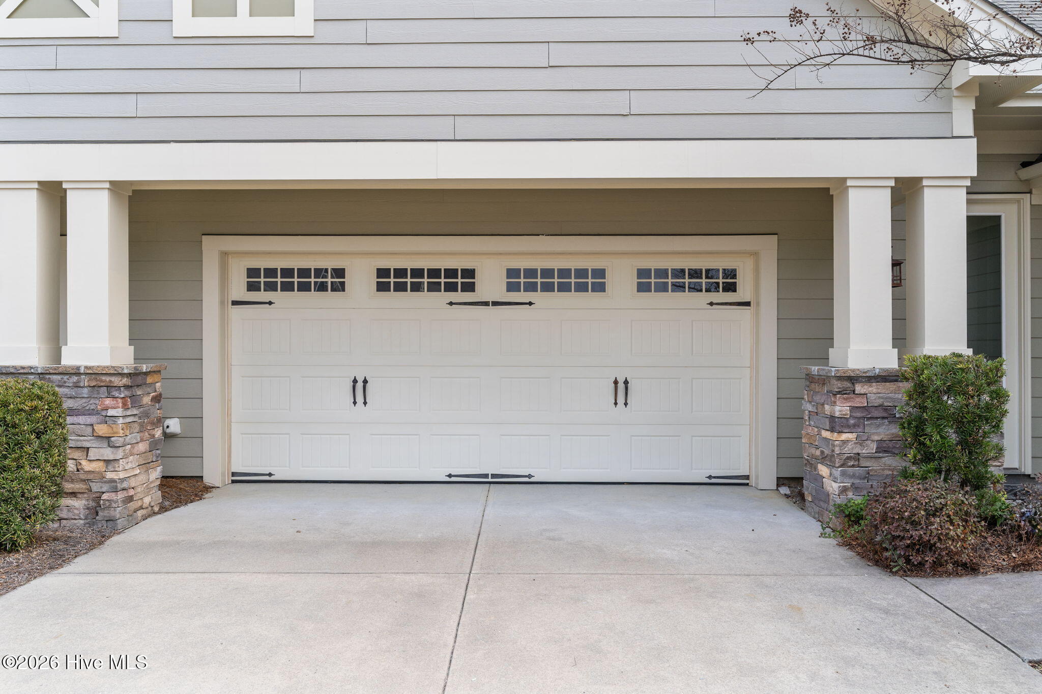 2198 Forest View Circle