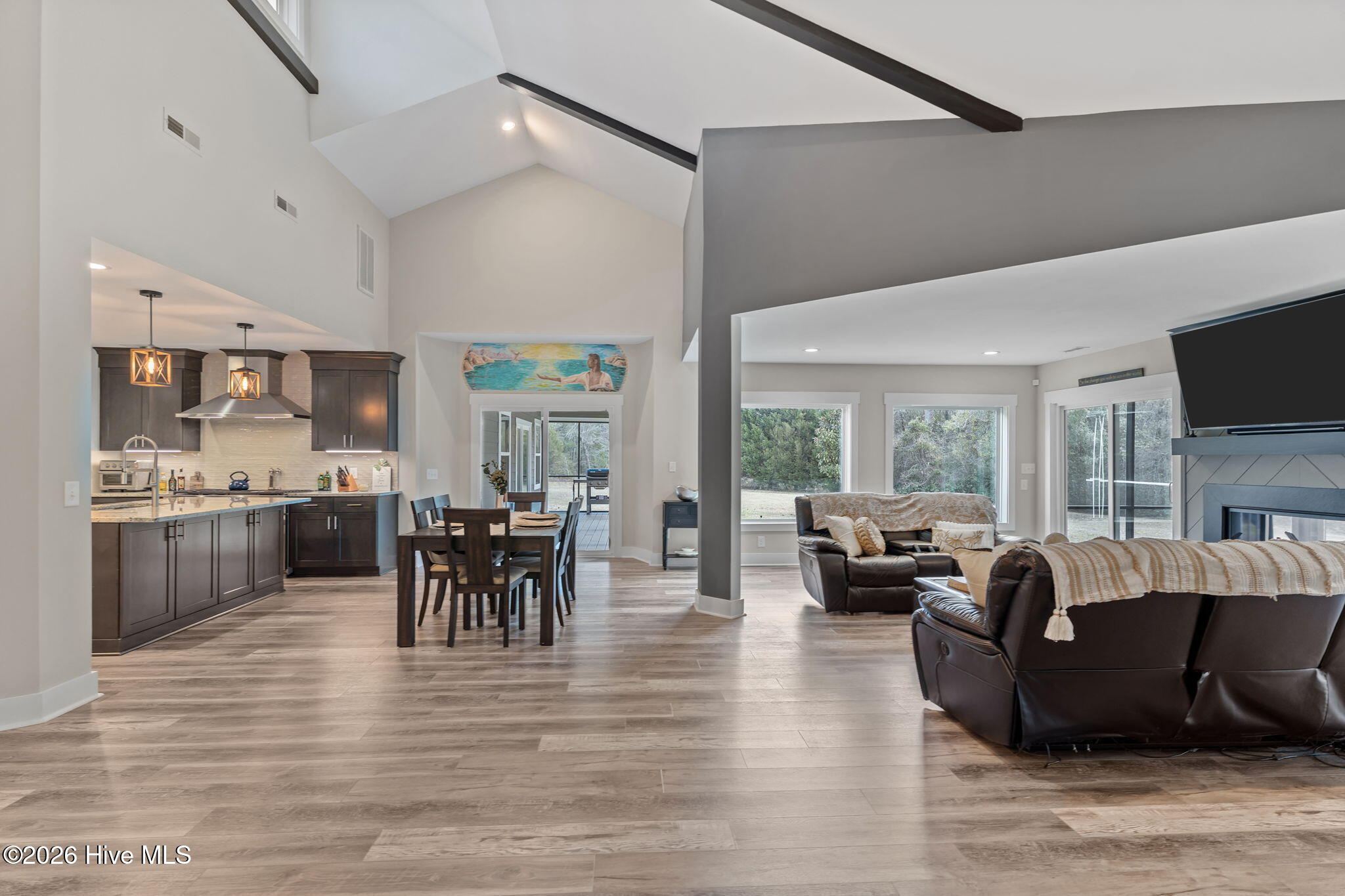 7054 Healy Haven Lane NE