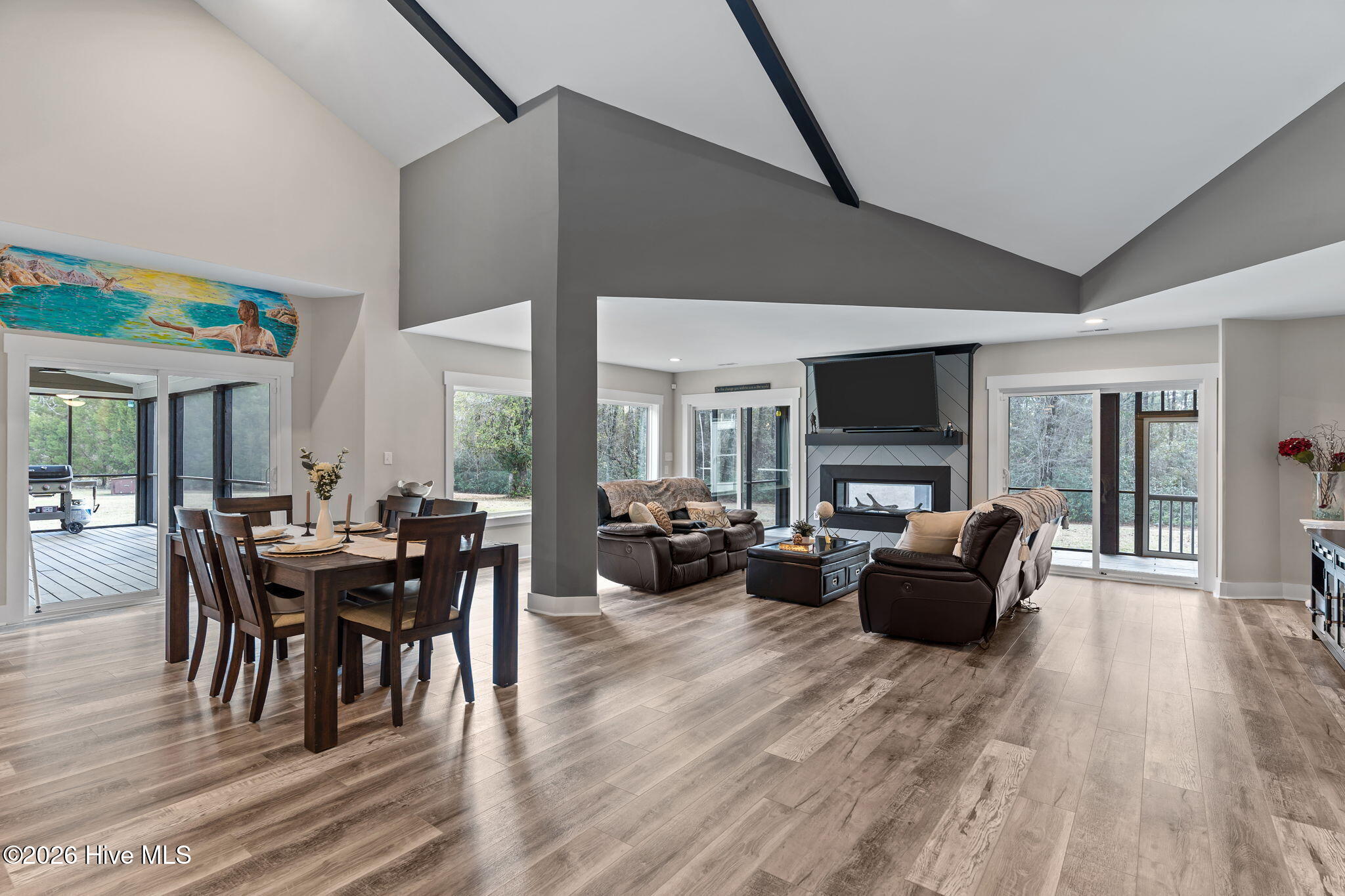 7054 Healy Haven Lane NE