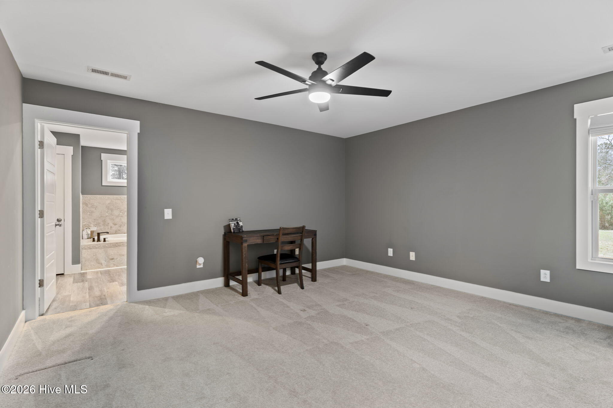 7054 Healy Haven Lane NE