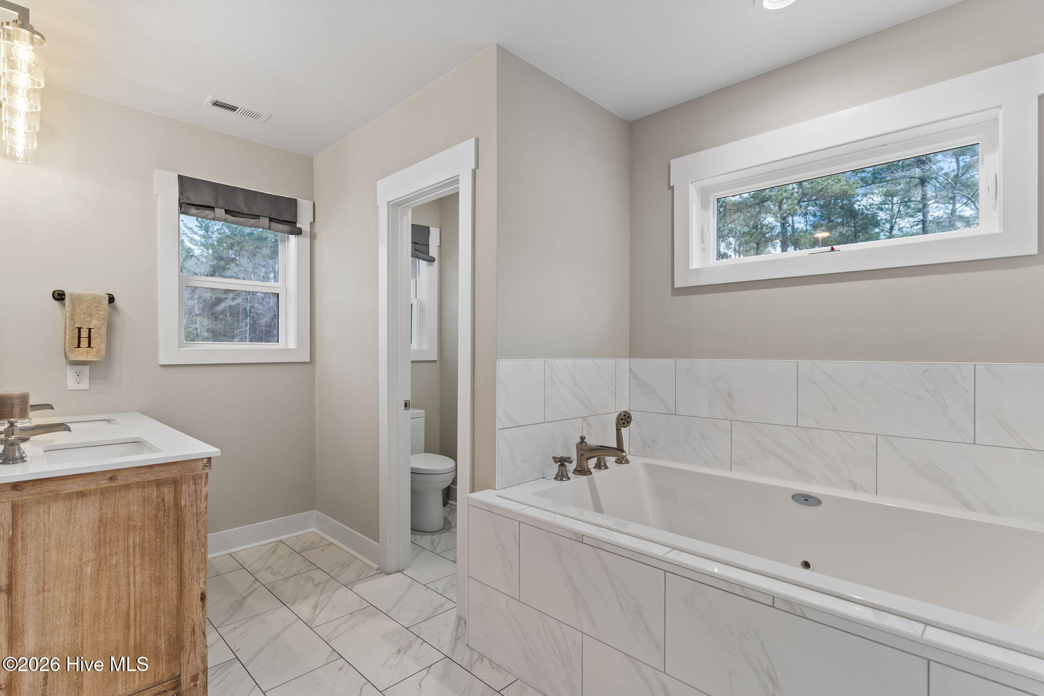 7054 Healy Haven Lane NE