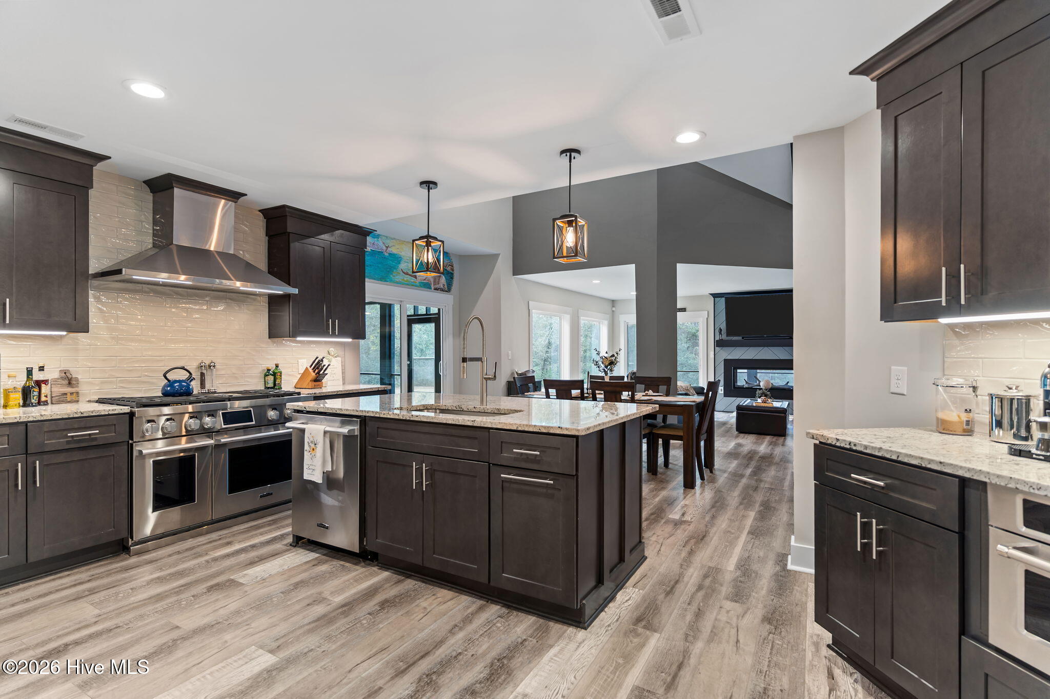 7054 Healy Haven Lane NE