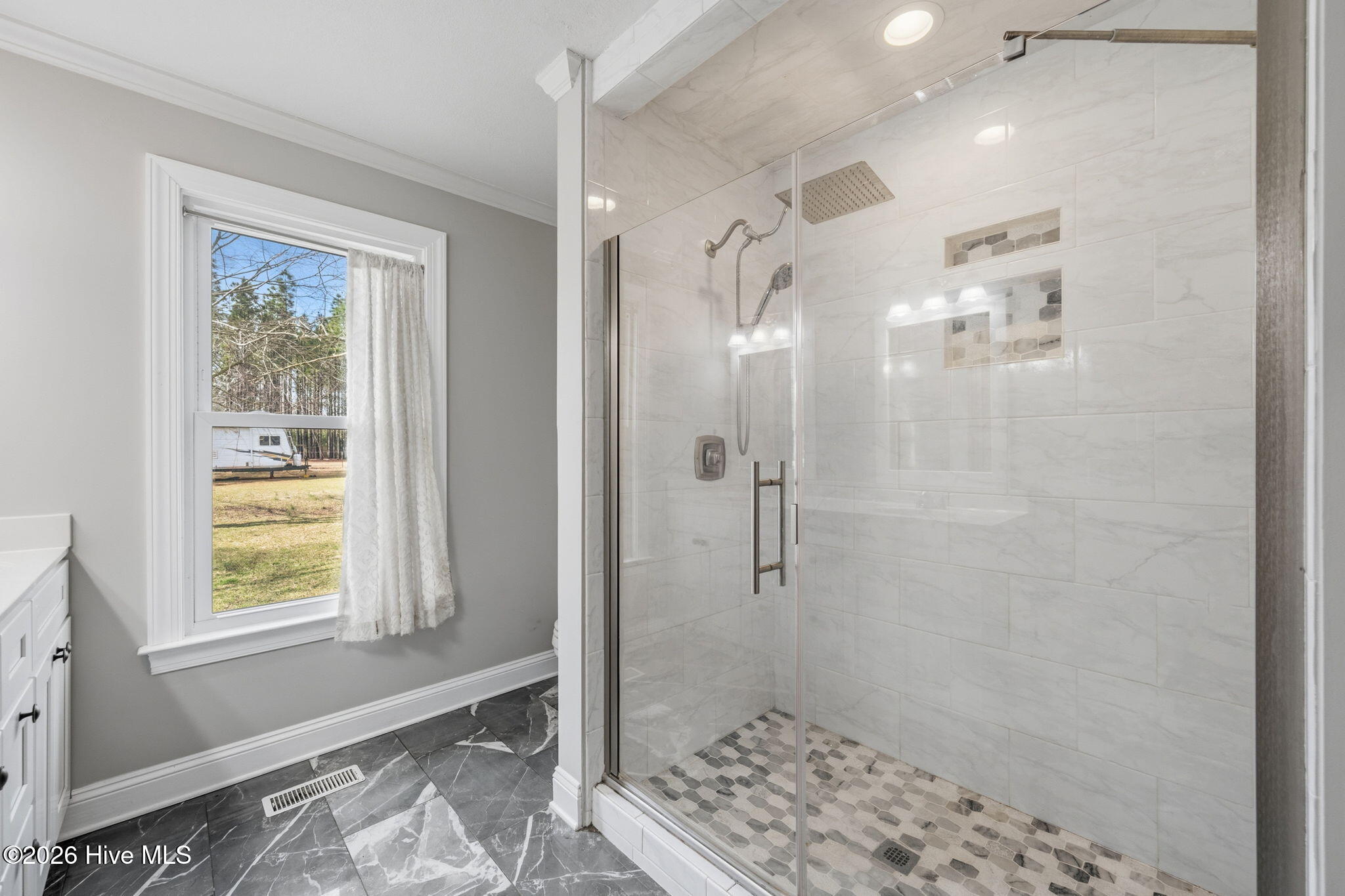 594 Whitestocking Road